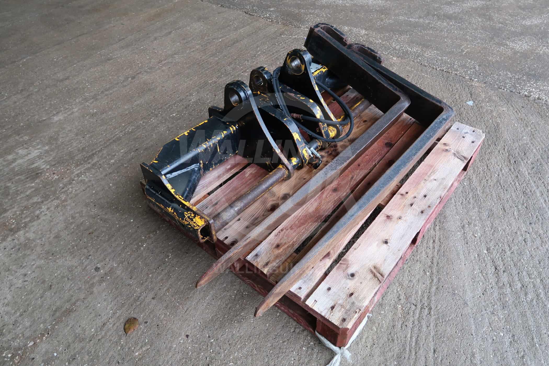 JCB/MERLO HEADSTOCK - Image 4