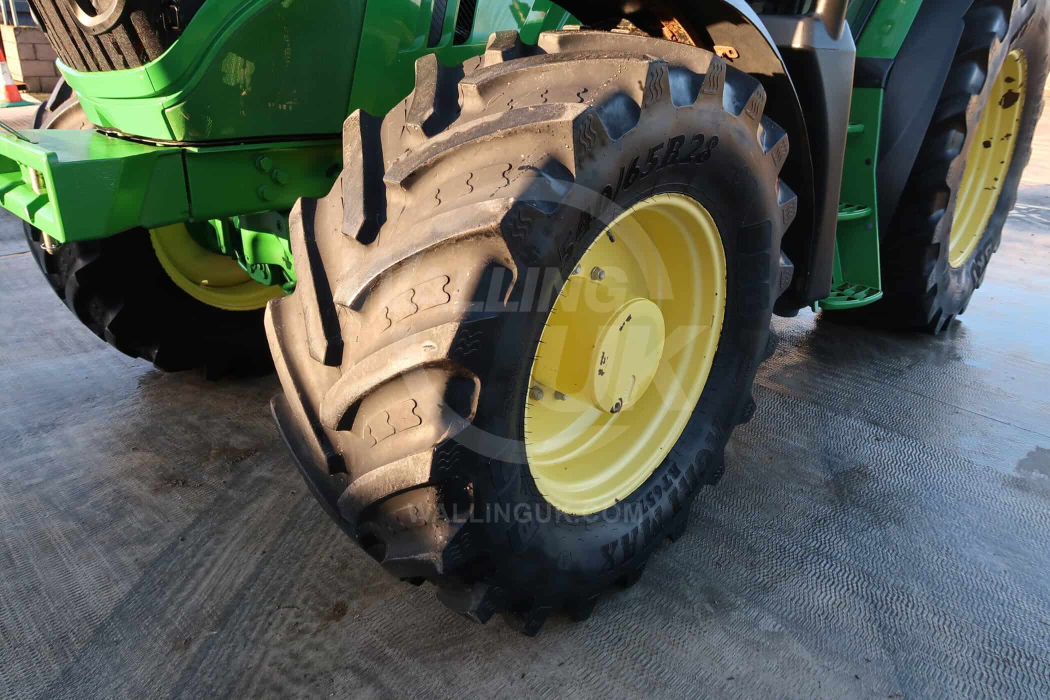 JOHN DEERE 6150R - Image 26