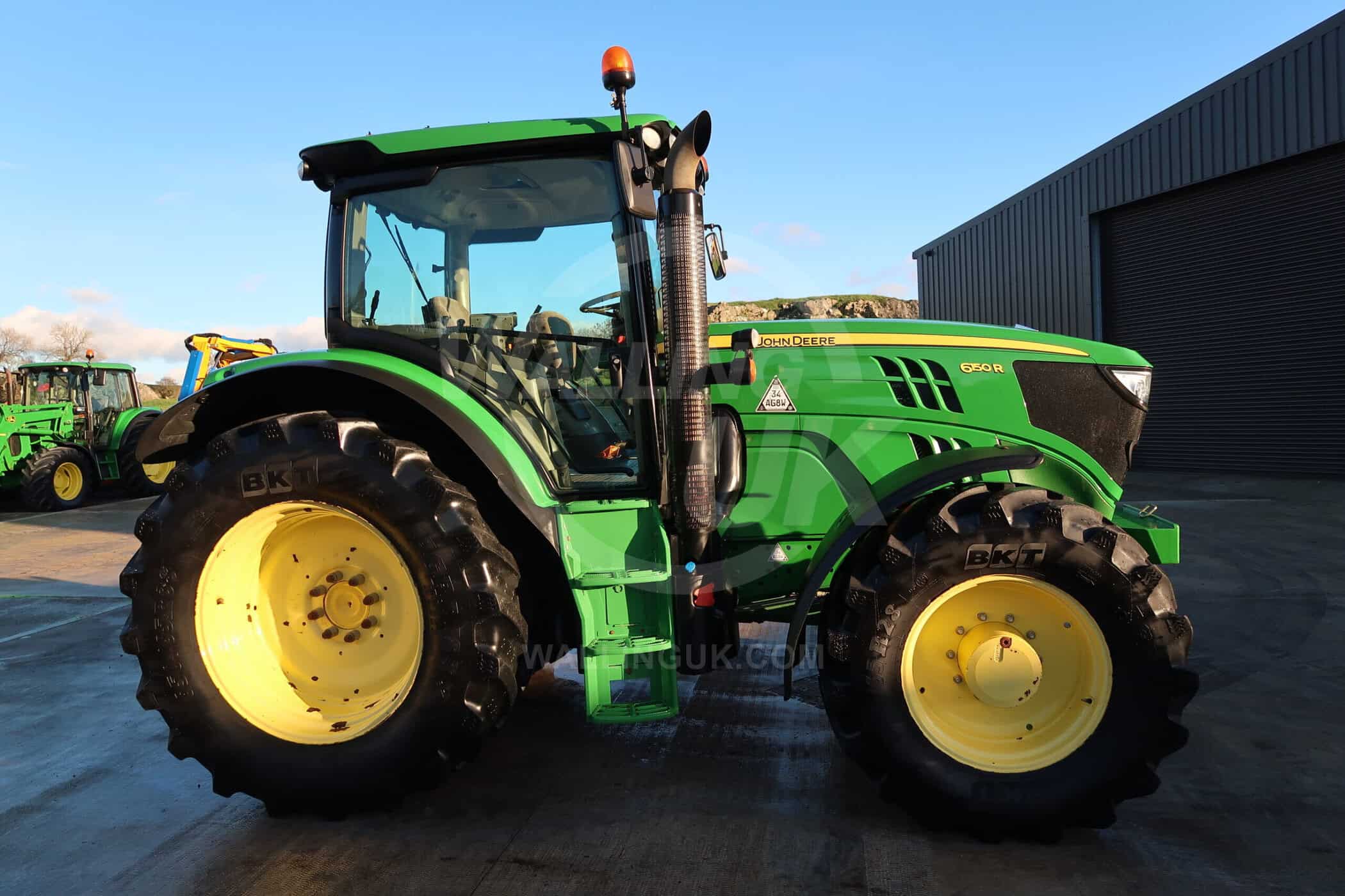 JOHN DEERE 6150R - Image 3