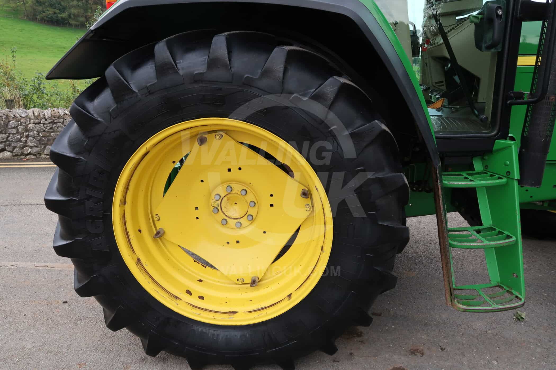 JOHN DEERE 6610 - Image 26