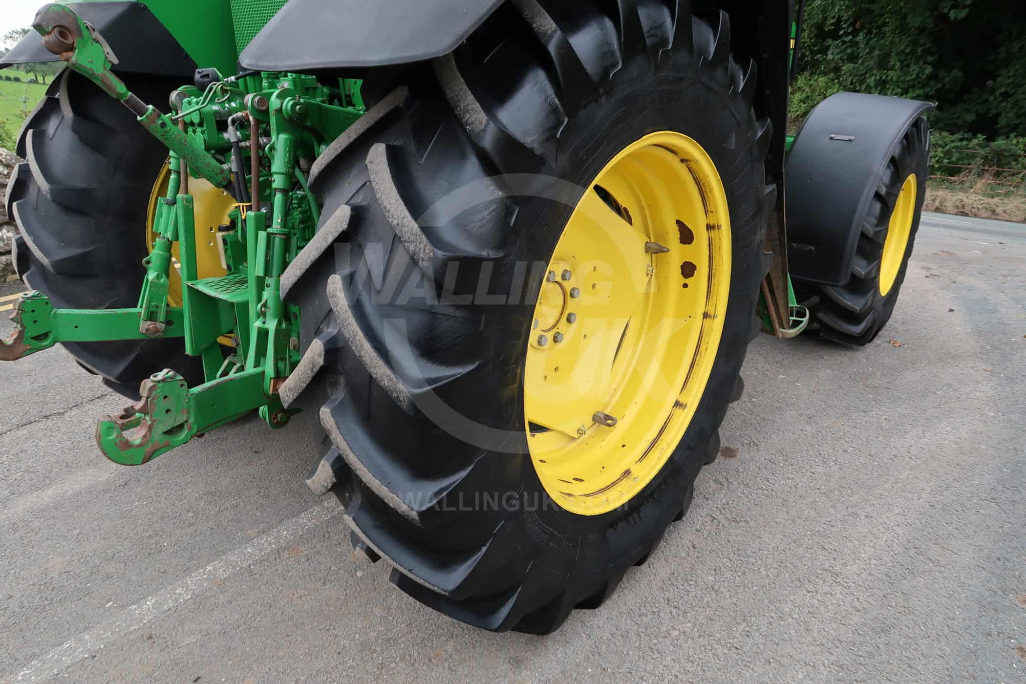 JOHN DEERE 6610 - Image 25