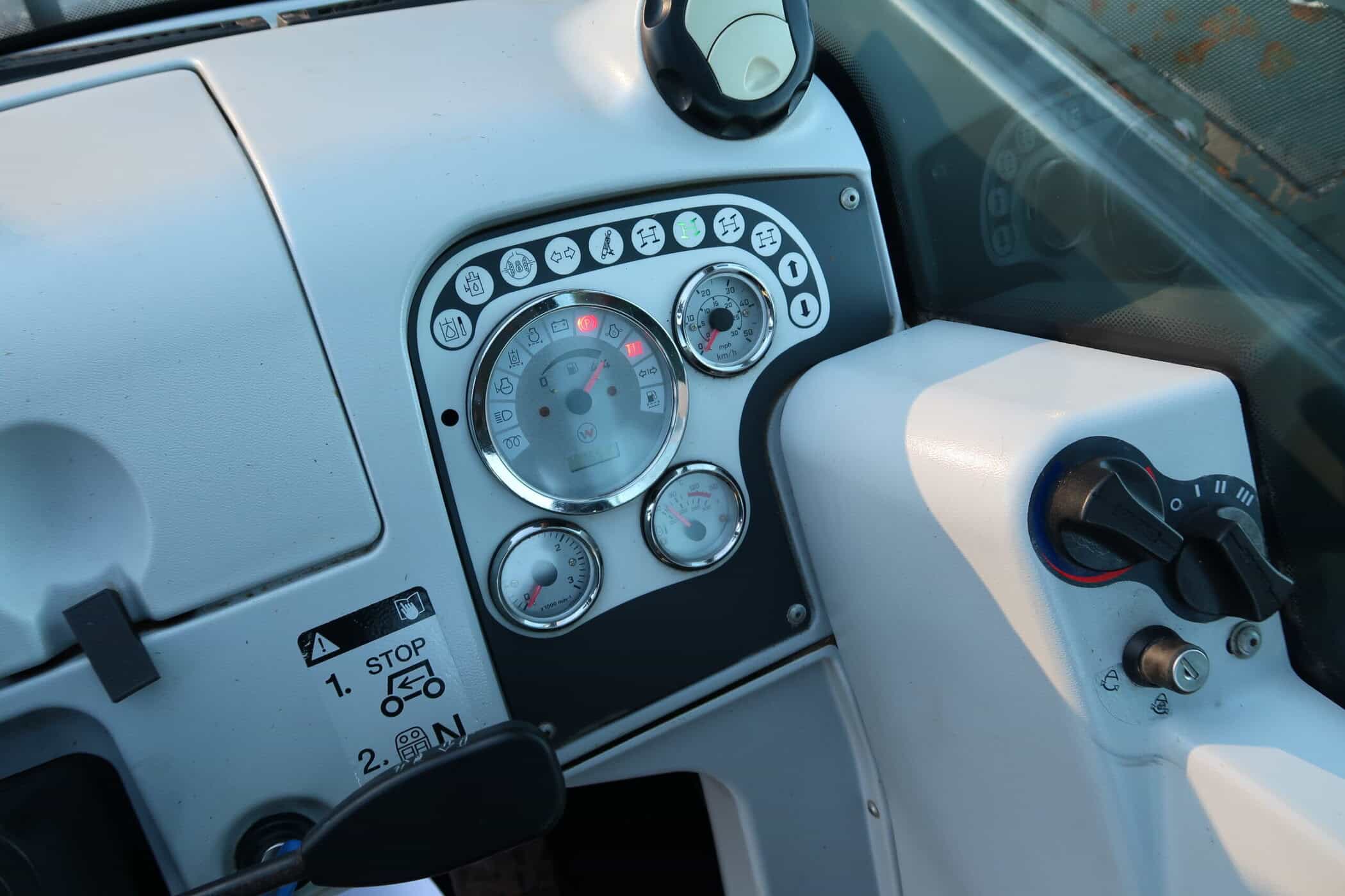 CLAAS SCORPION 6030 - Image 11