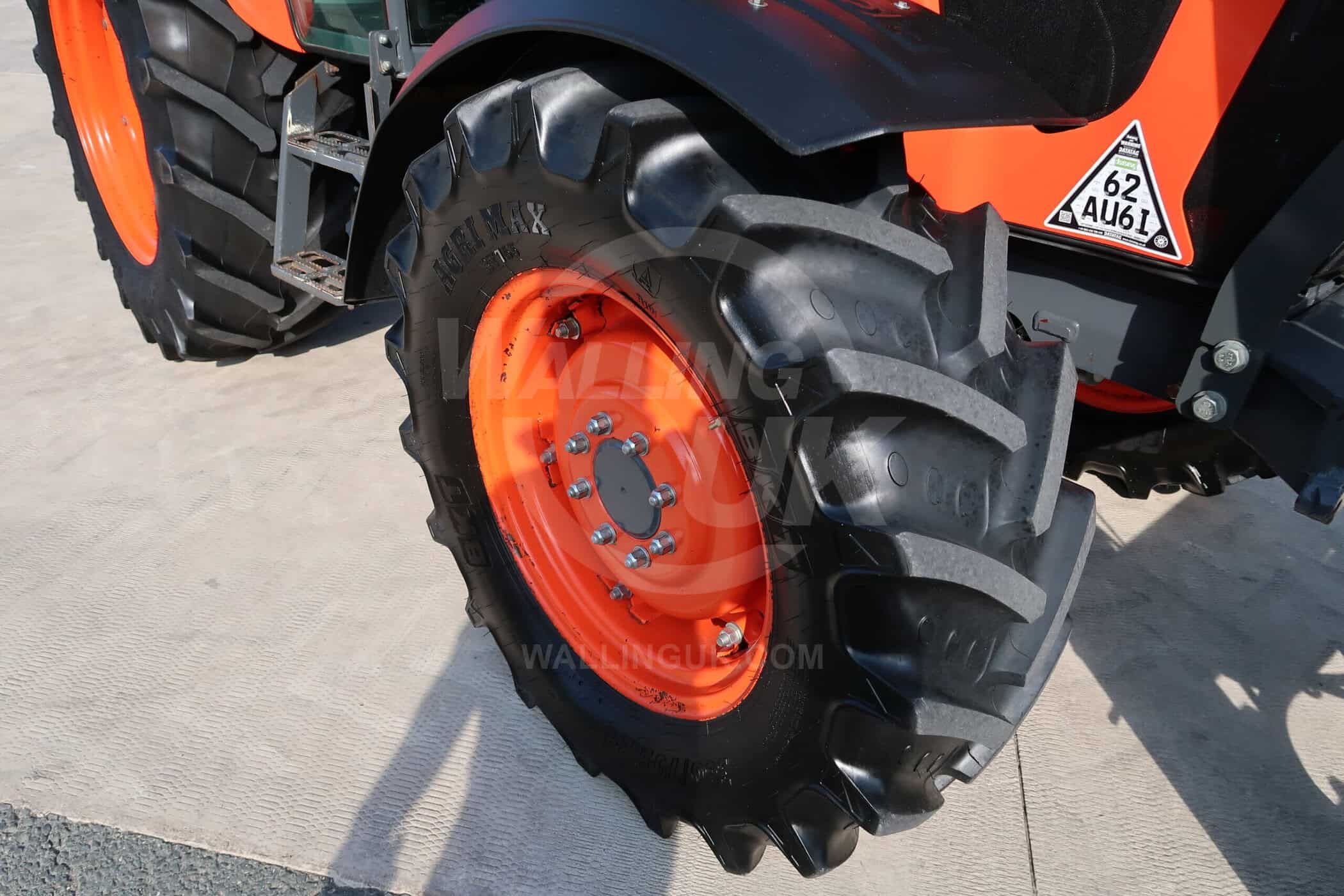 KUBOTA M5111 - Image 20