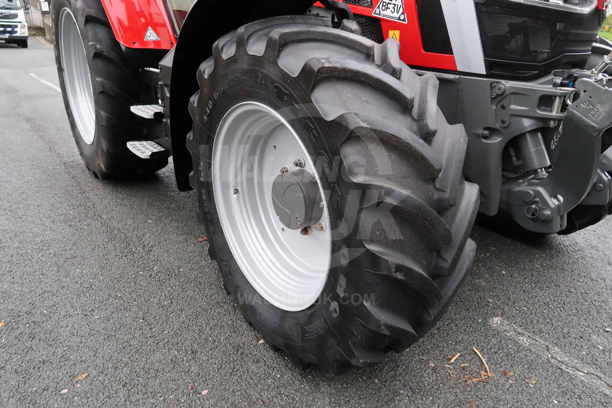 MASSEY FERGUSON 5S.145 - Image 27