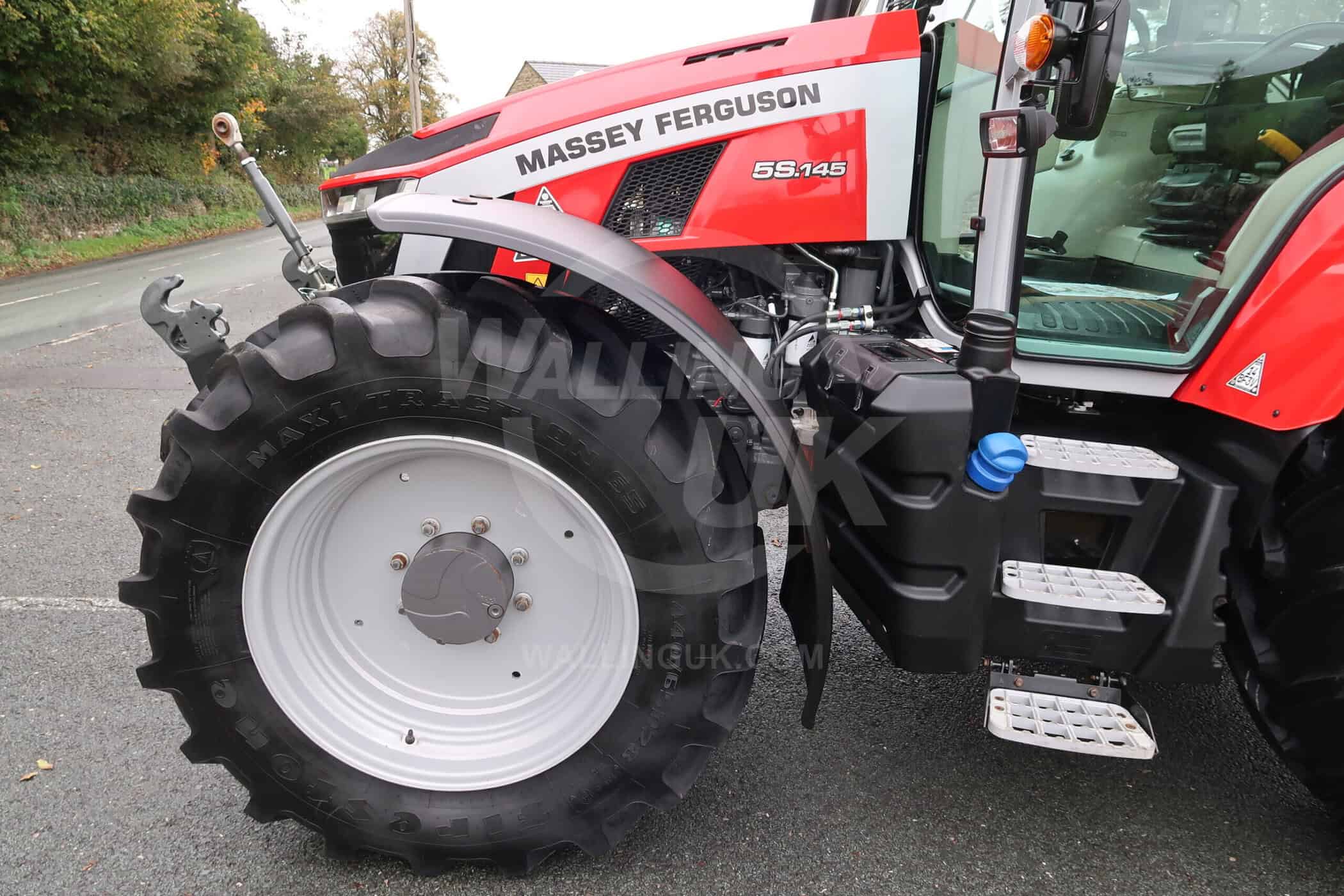 MASSEY FERGUSON 5S.145 - Image 17