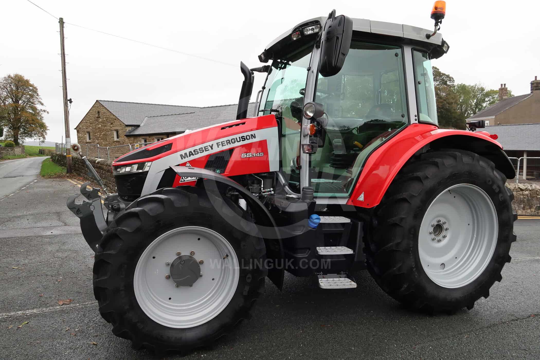 MASSEY FERGUSON 5S.145 - Image 5