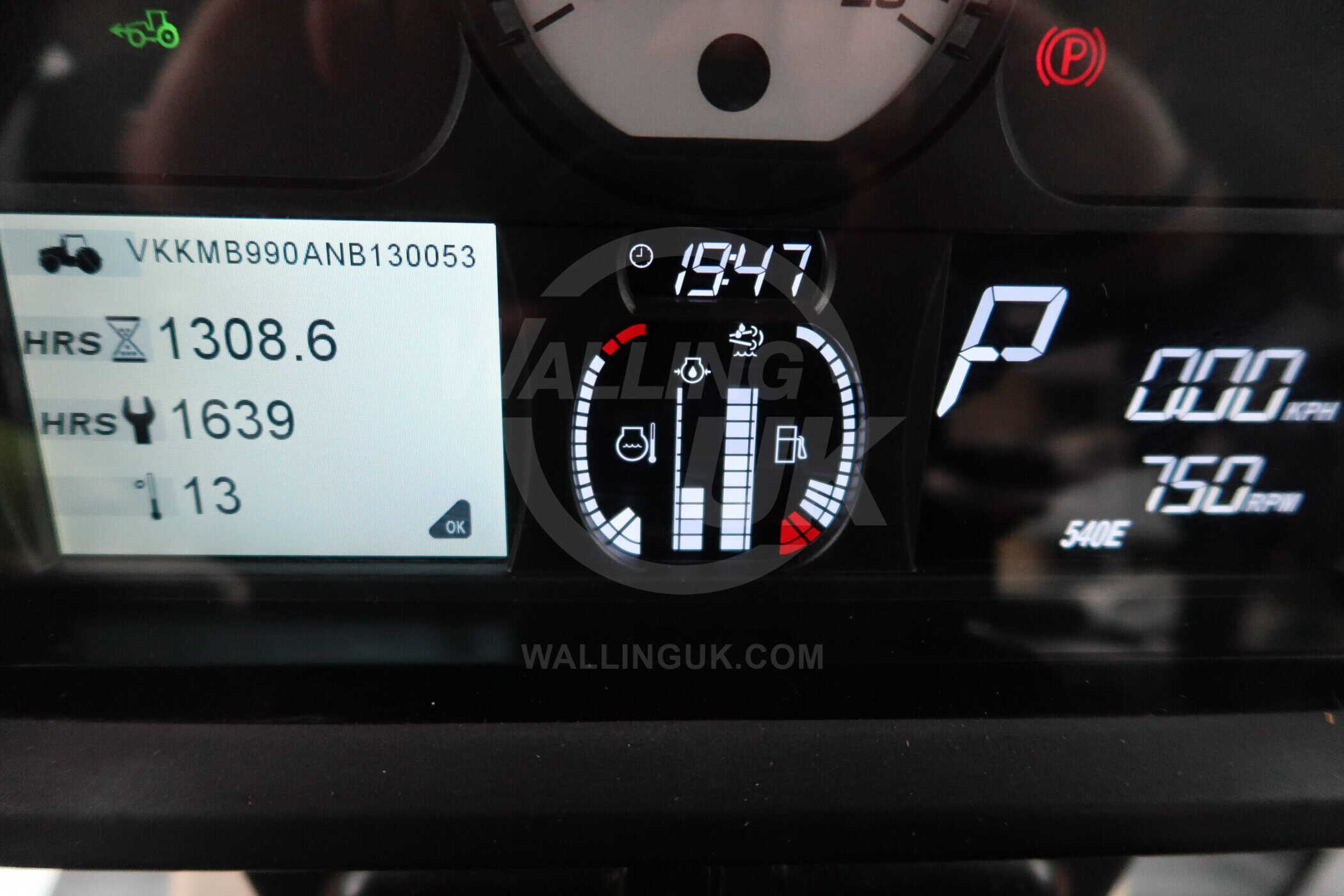 MASSEY FERGUSON 5S.145 - Image 10