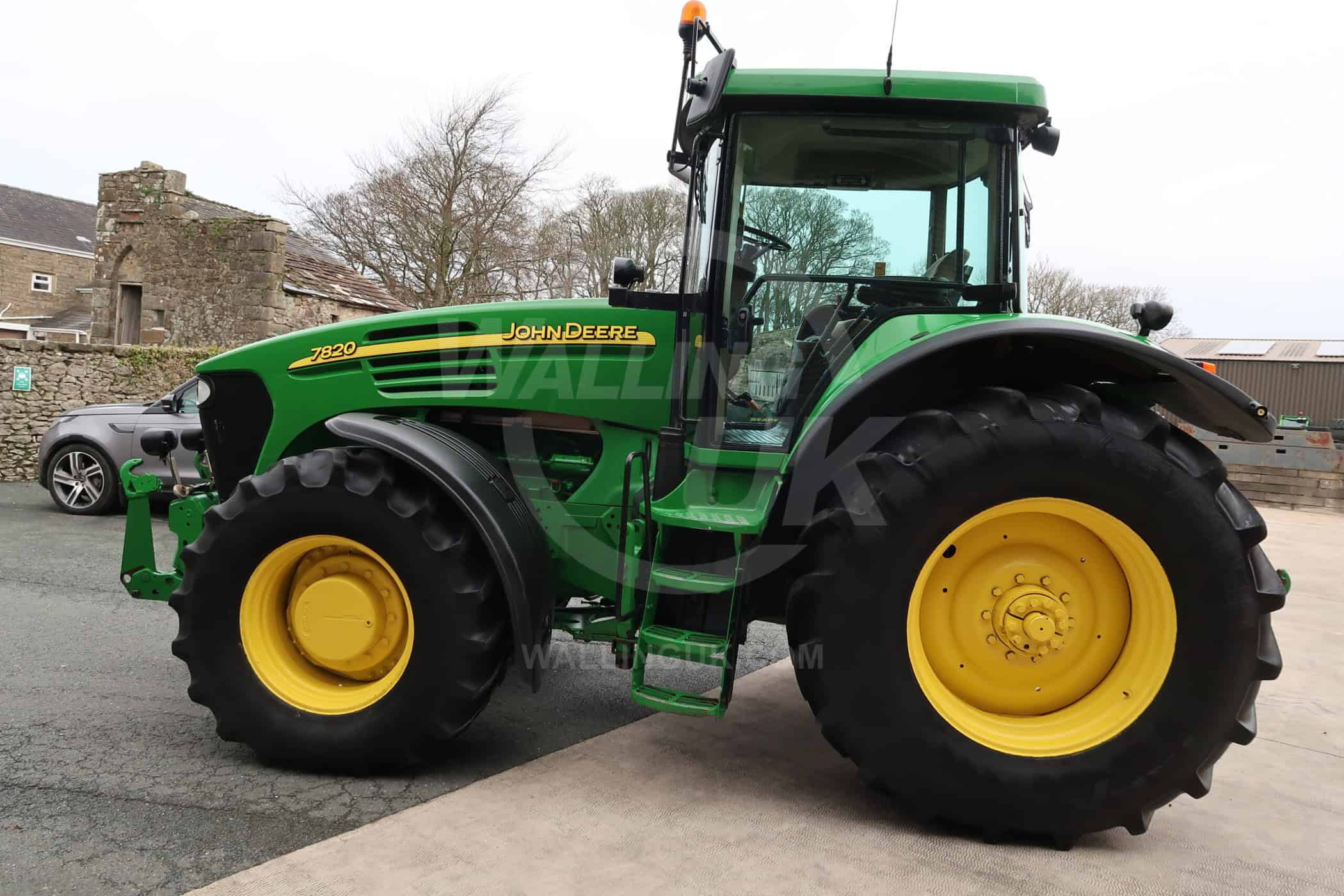 JOHN DEERE 7820 - Image 3