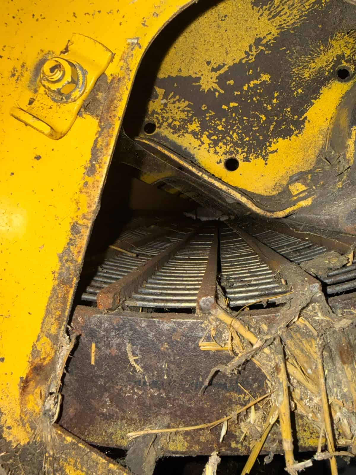 NEW HOLLAND TX 66 - Image 62