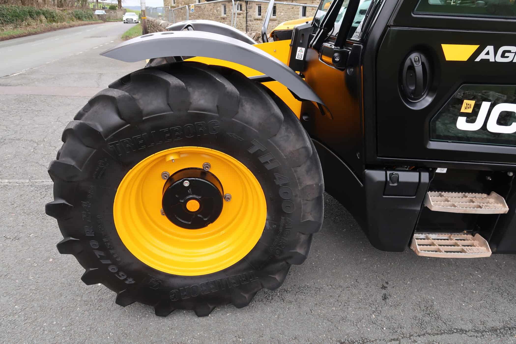 JCB 532-70 Agri - Image 3