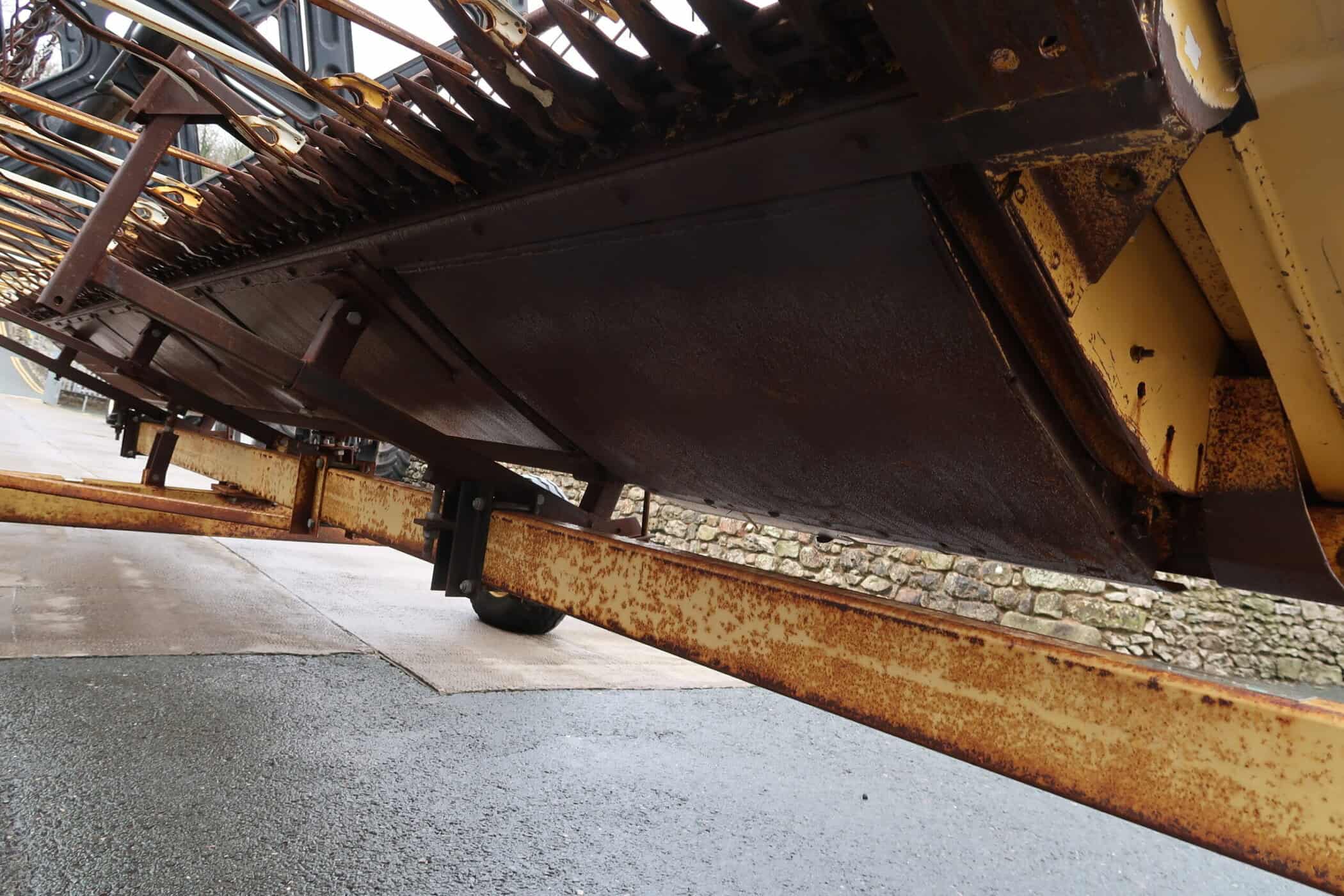 NEW HOLLAND TX 66 - Image 24