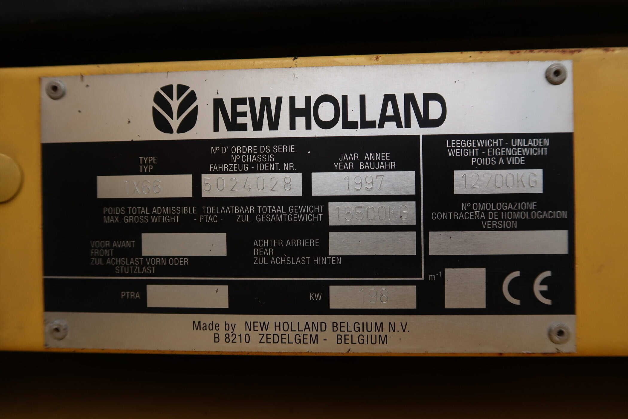 NEW HOLLAND TX 66 - Image 29