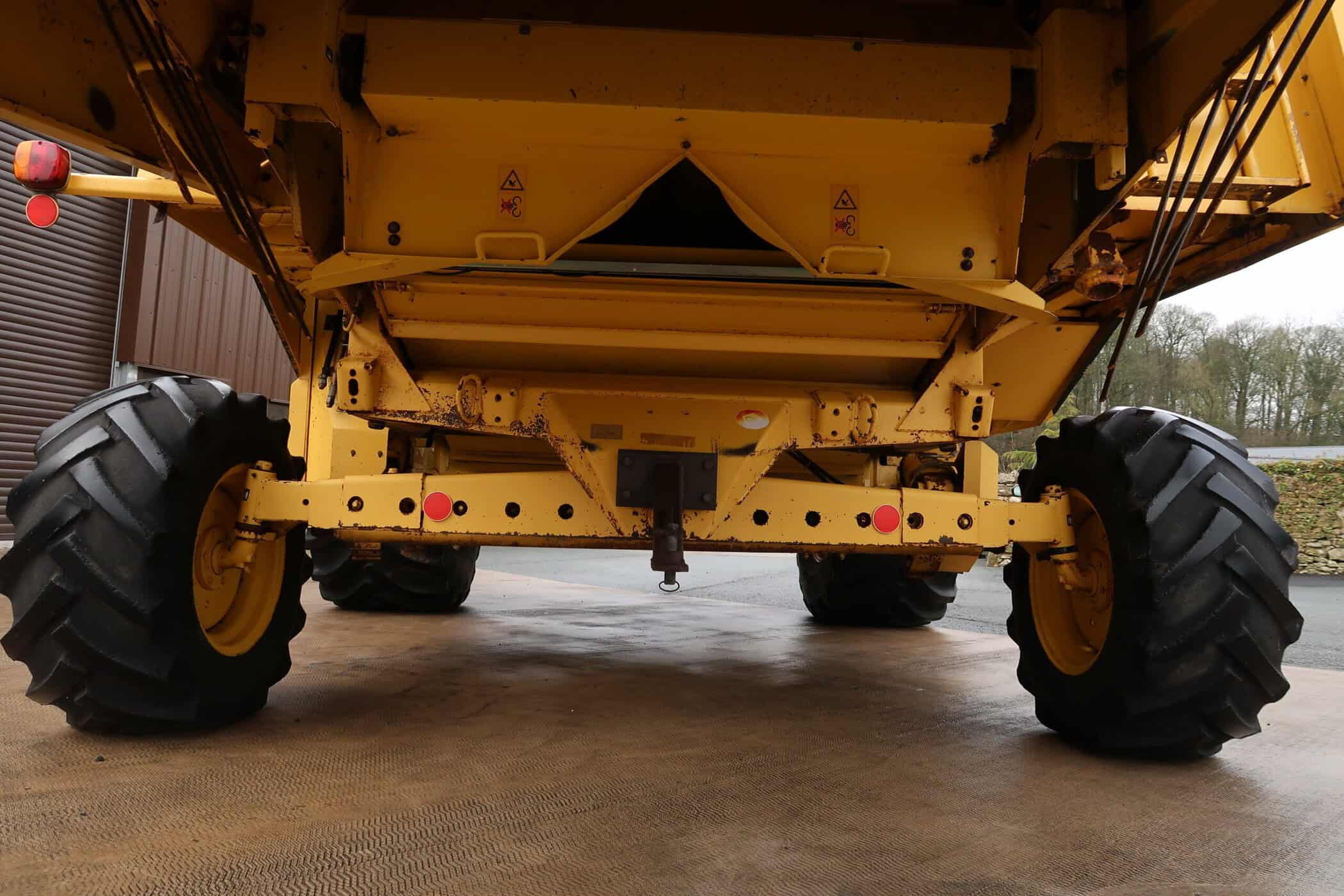 NEW HOLLAND TX 66 - Image 32