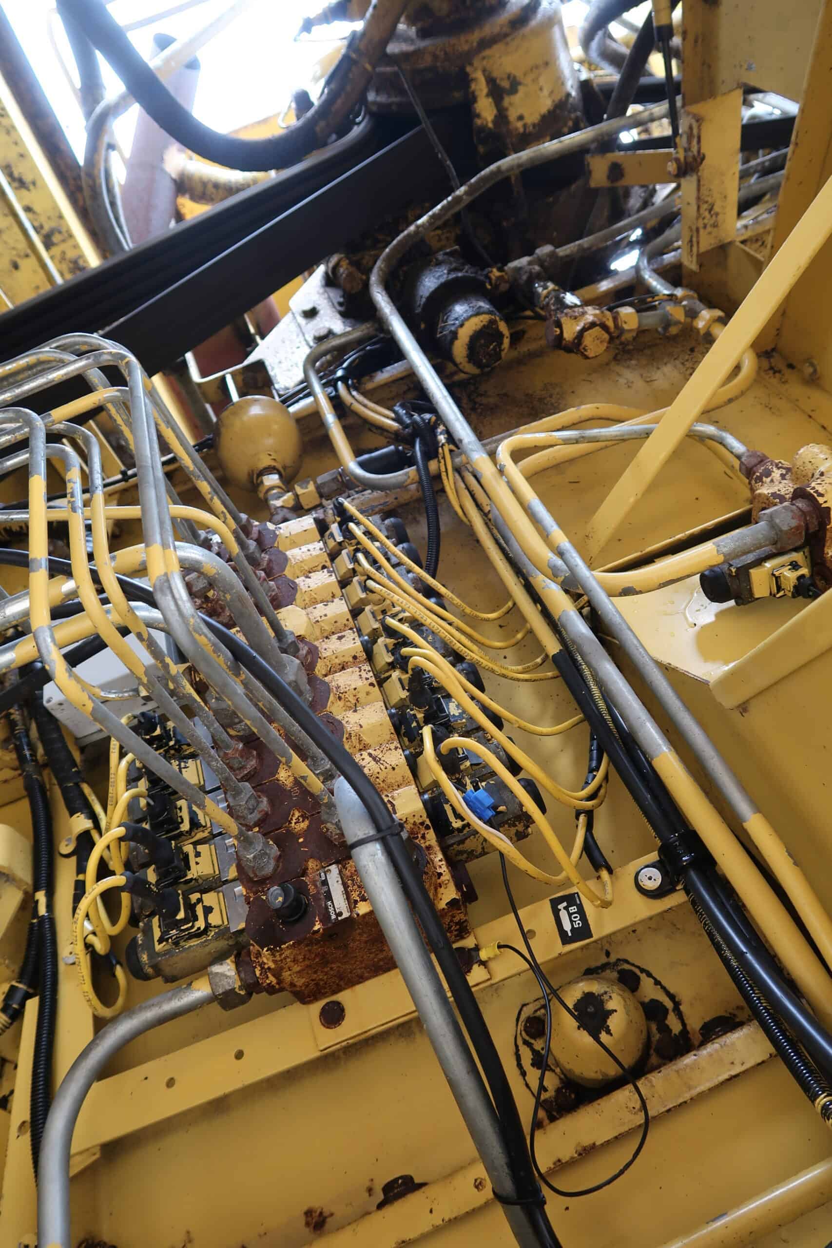 NEW HOLLAND TX 66 - Image 40