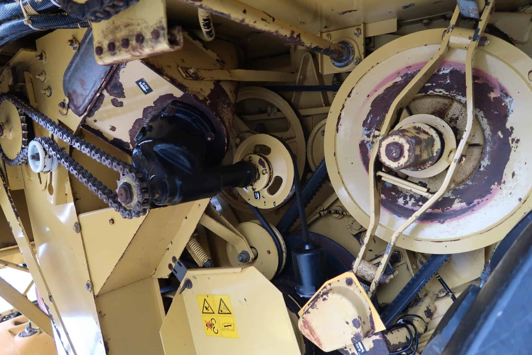 NEW HOLLAND TX 66 - Image 43