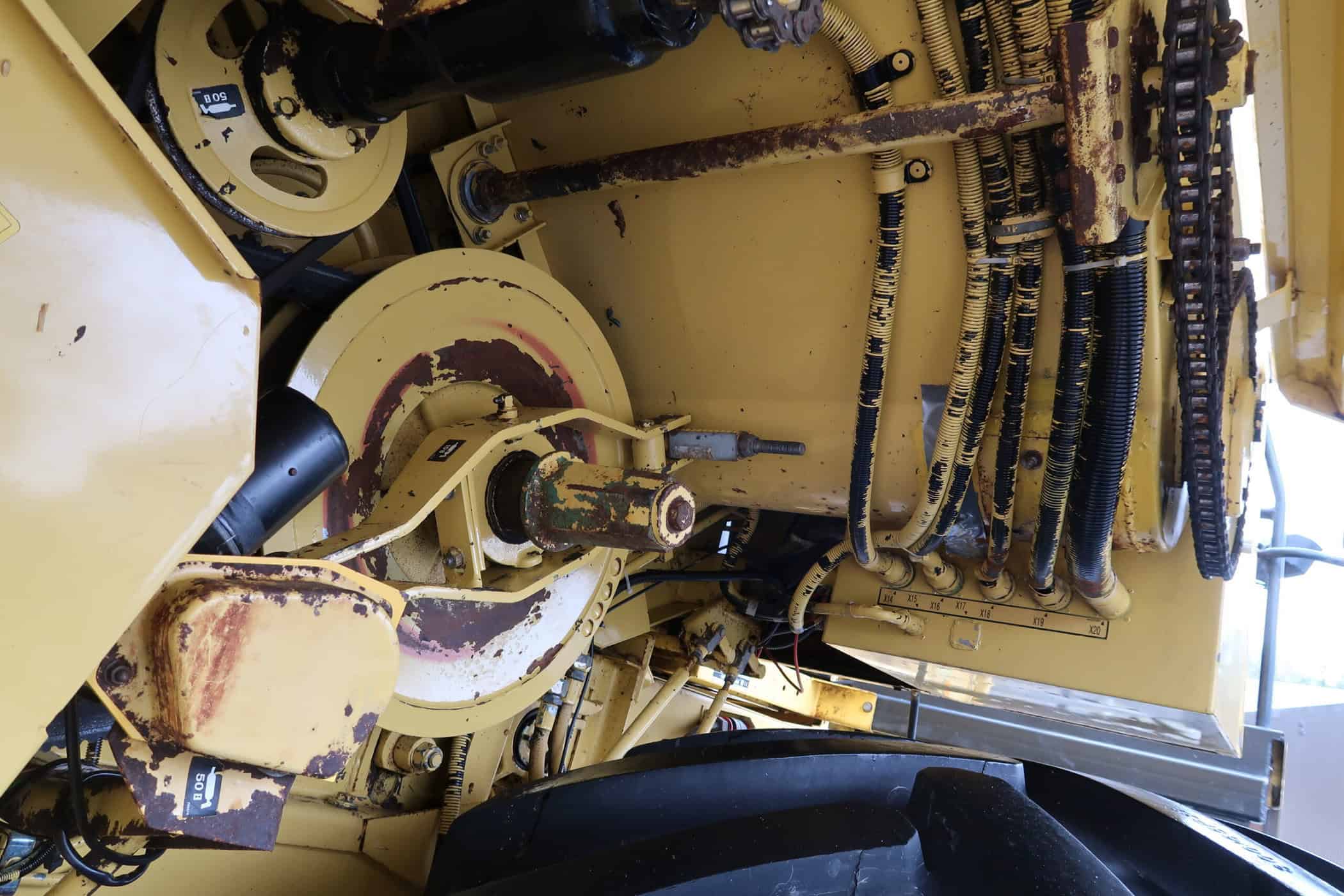 NEW HOLLAND TX 66 - Image 44