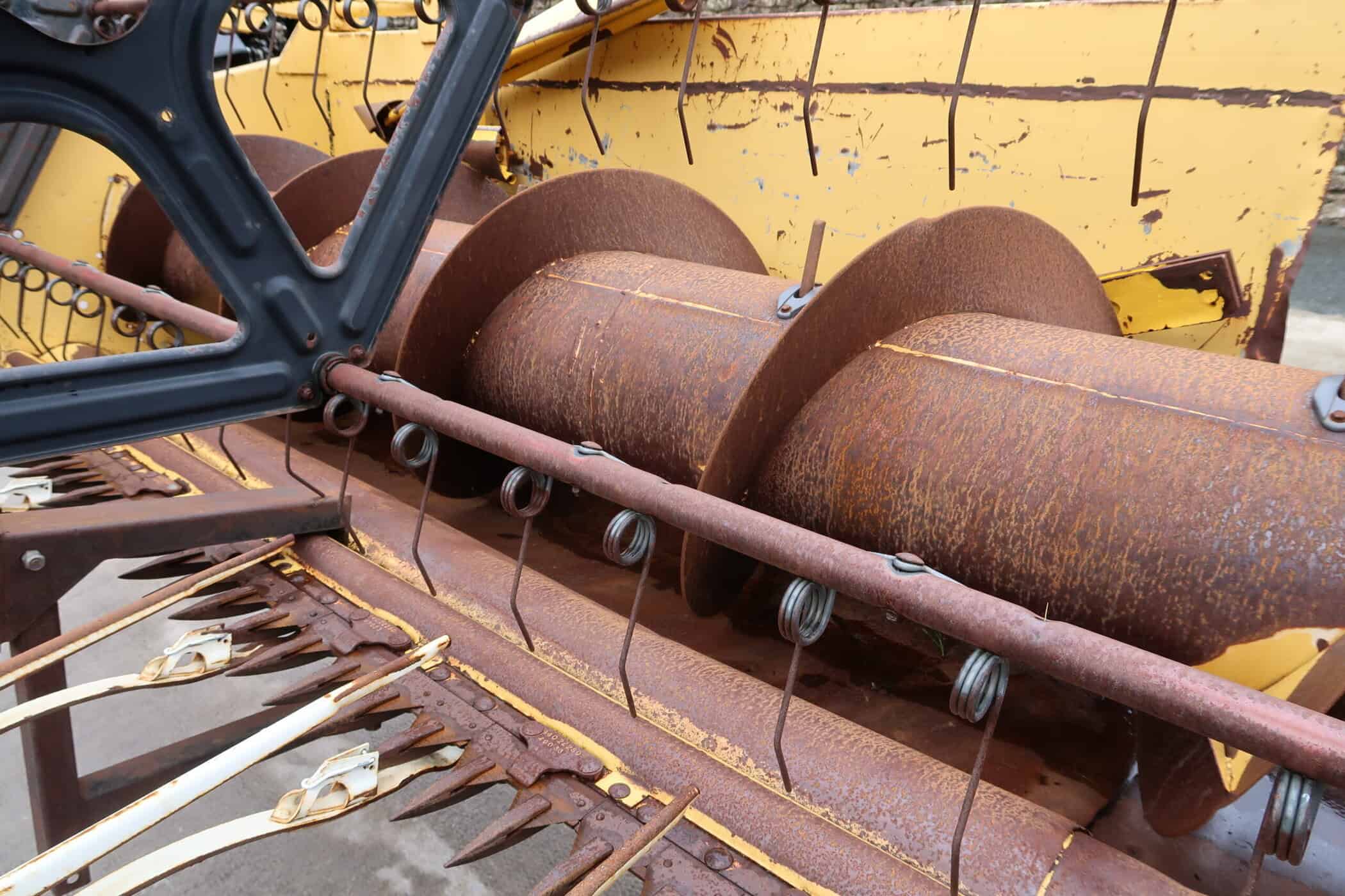 NEW HOLLAND TX 66 - Image 54