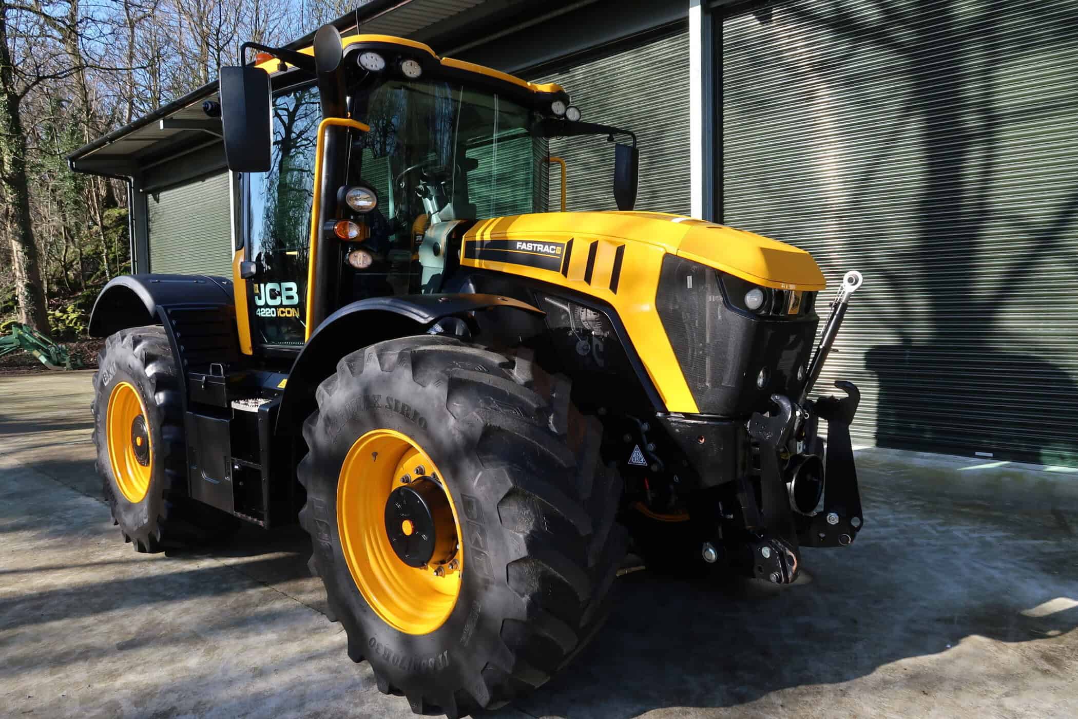 JCB FASTRAC 4220 ICON
