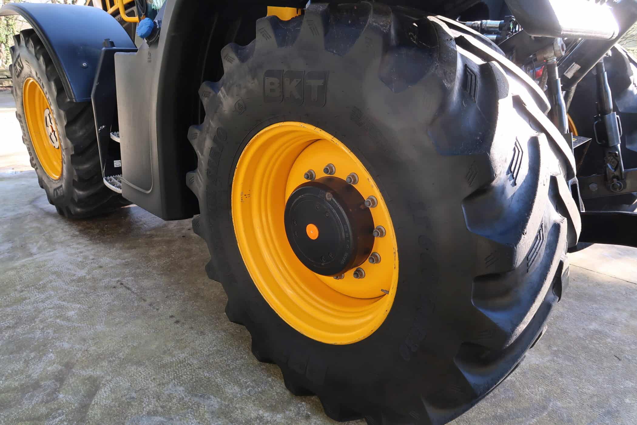 JCB FASTRAC 4220 ICON - Image 3