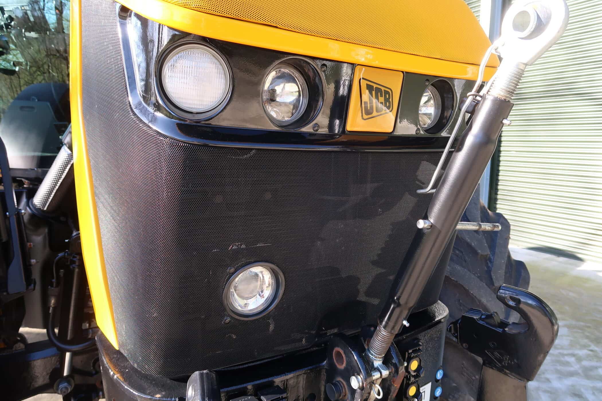 JCB FASTRAC 4220 ICON - Image 11