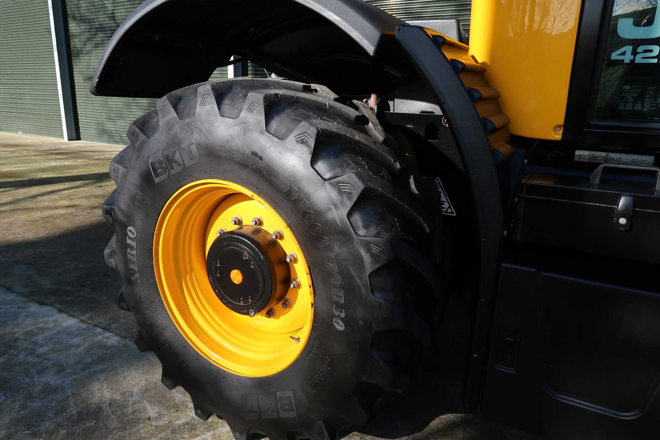 JCB FASTRAC 4220 ICON - Image 30