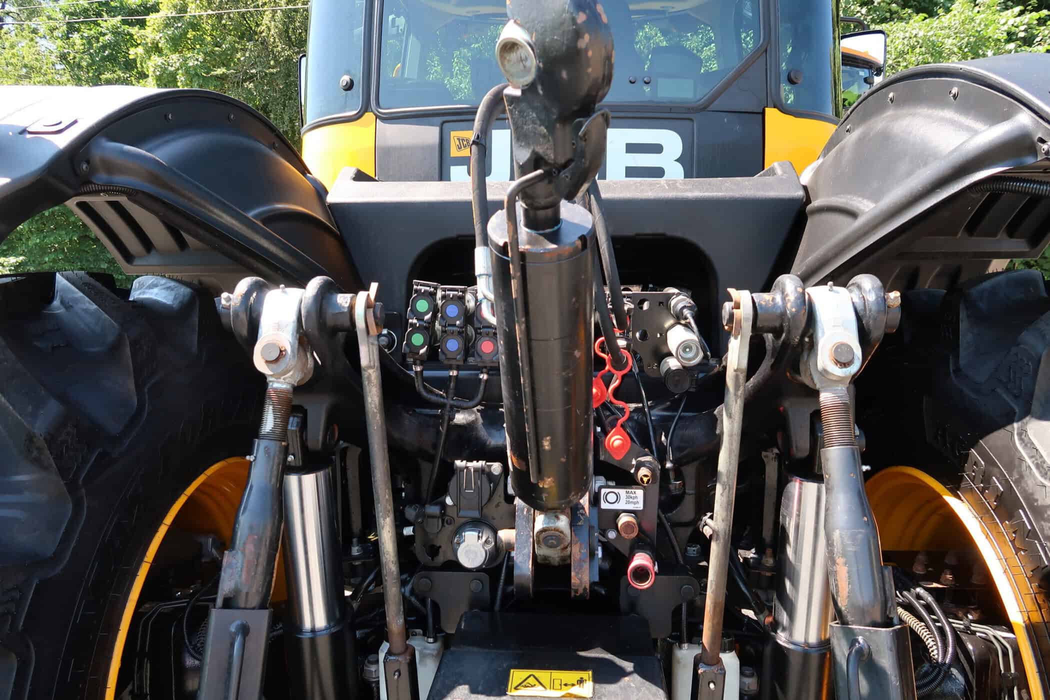 JCB FASTRAC 4220 ICON - Image 33