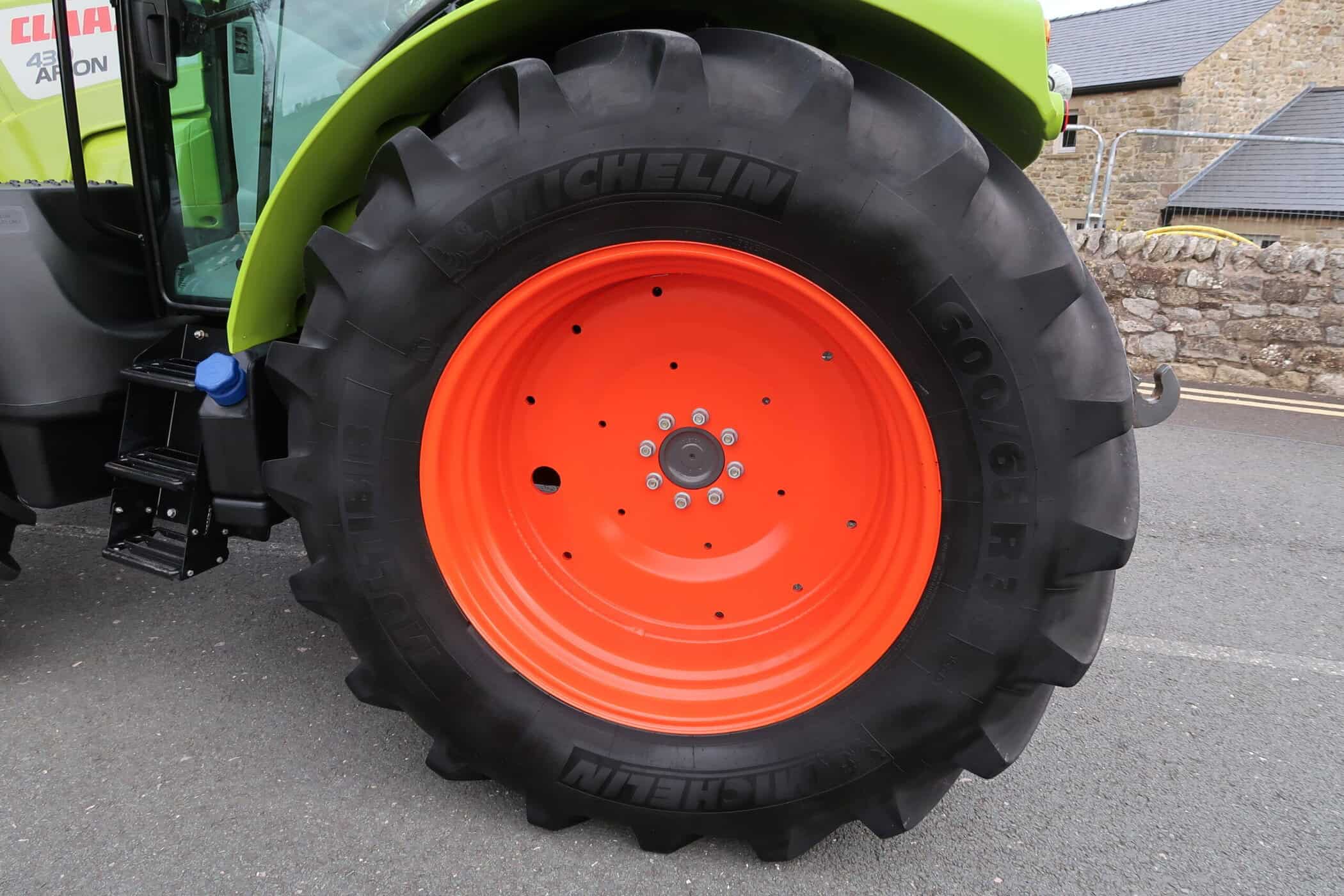 CLAAS ARION 430 - Image 23