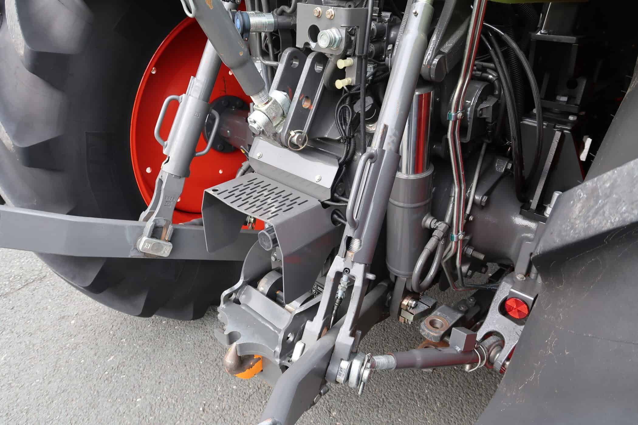 CLAAS ARION 430 - Image 27