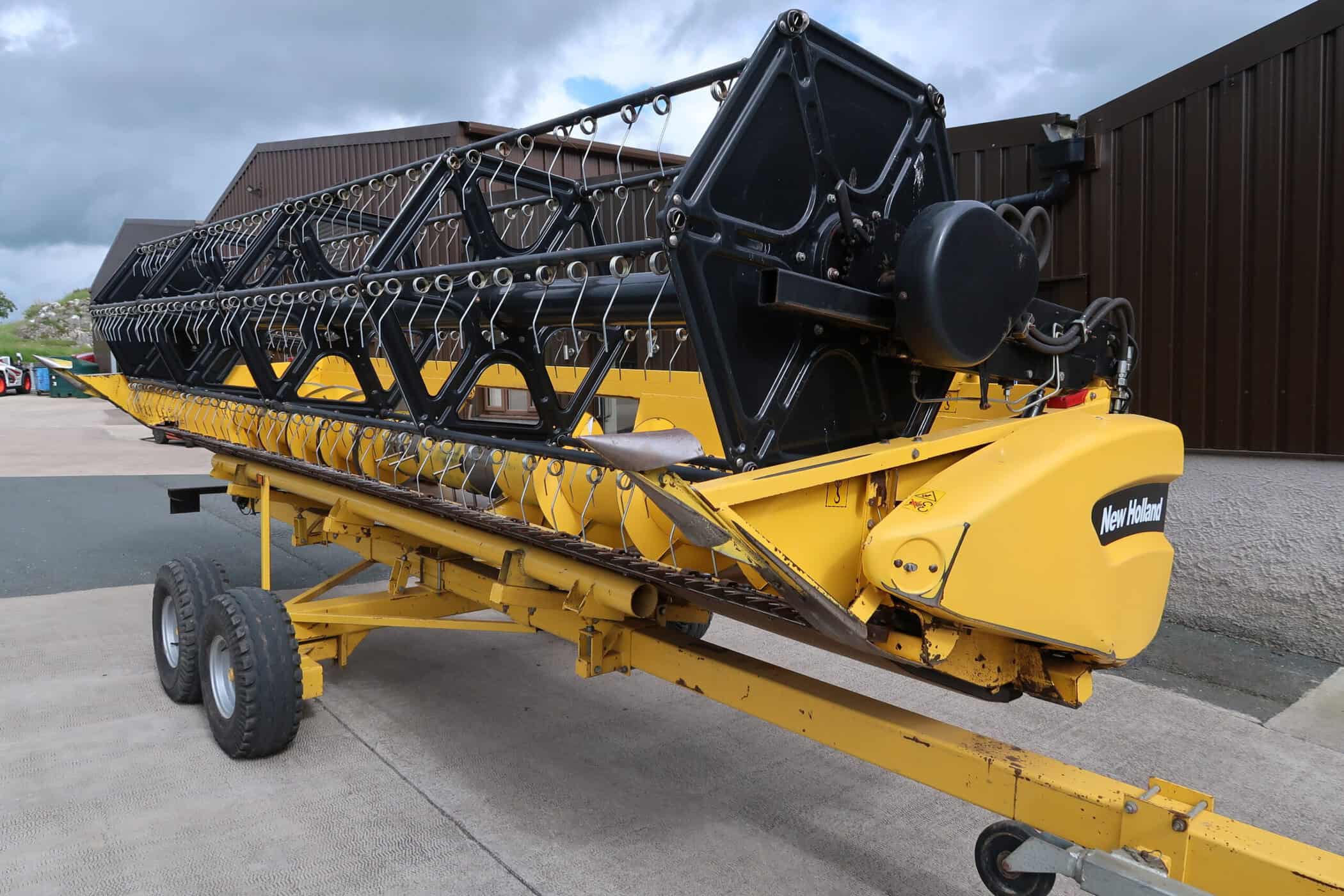 NEW HOLLAND CSX 7080 - Image 25