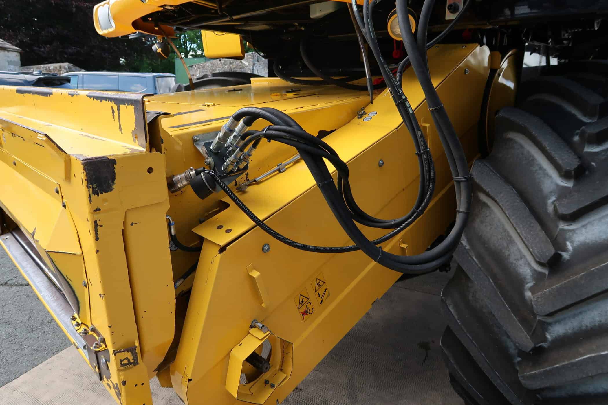 NEW HOLLAND CSX 7080 - Image 60