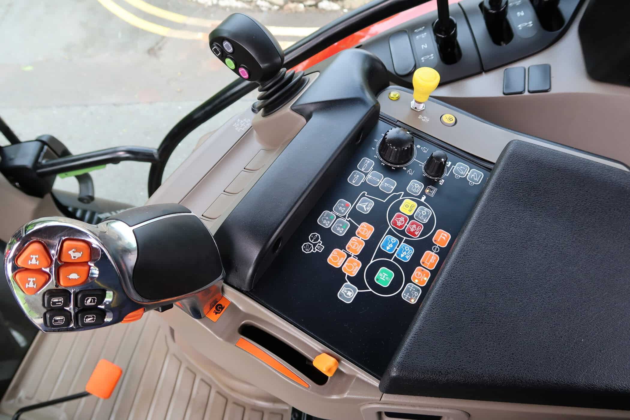 CASE/IH MAXXUM 125 - Image 9