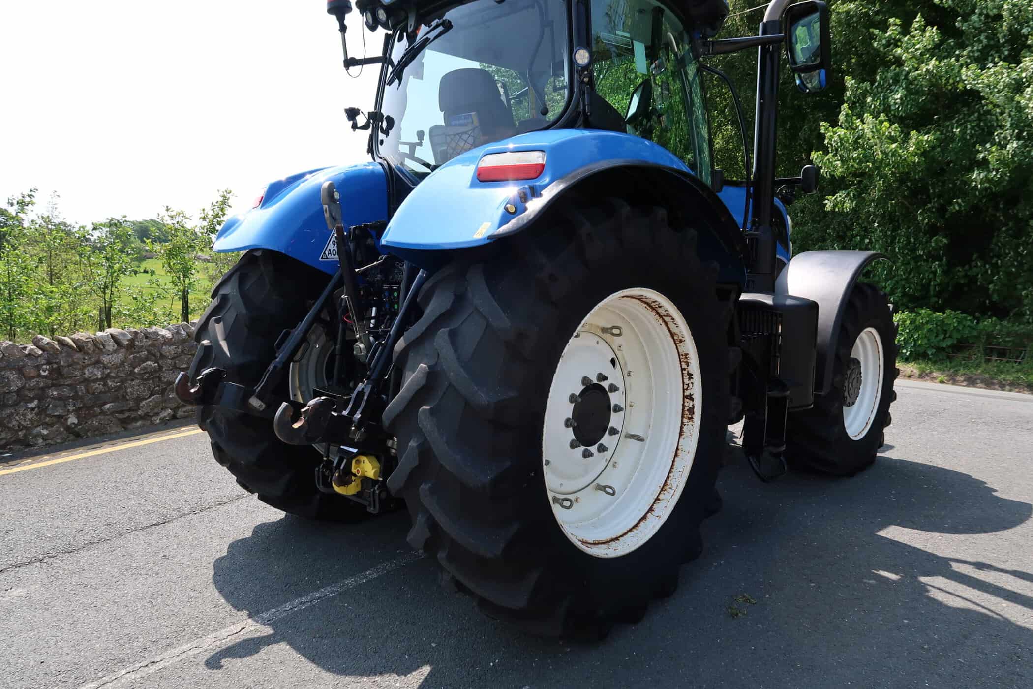 NEW HOLLAND T7.245 - Image 2