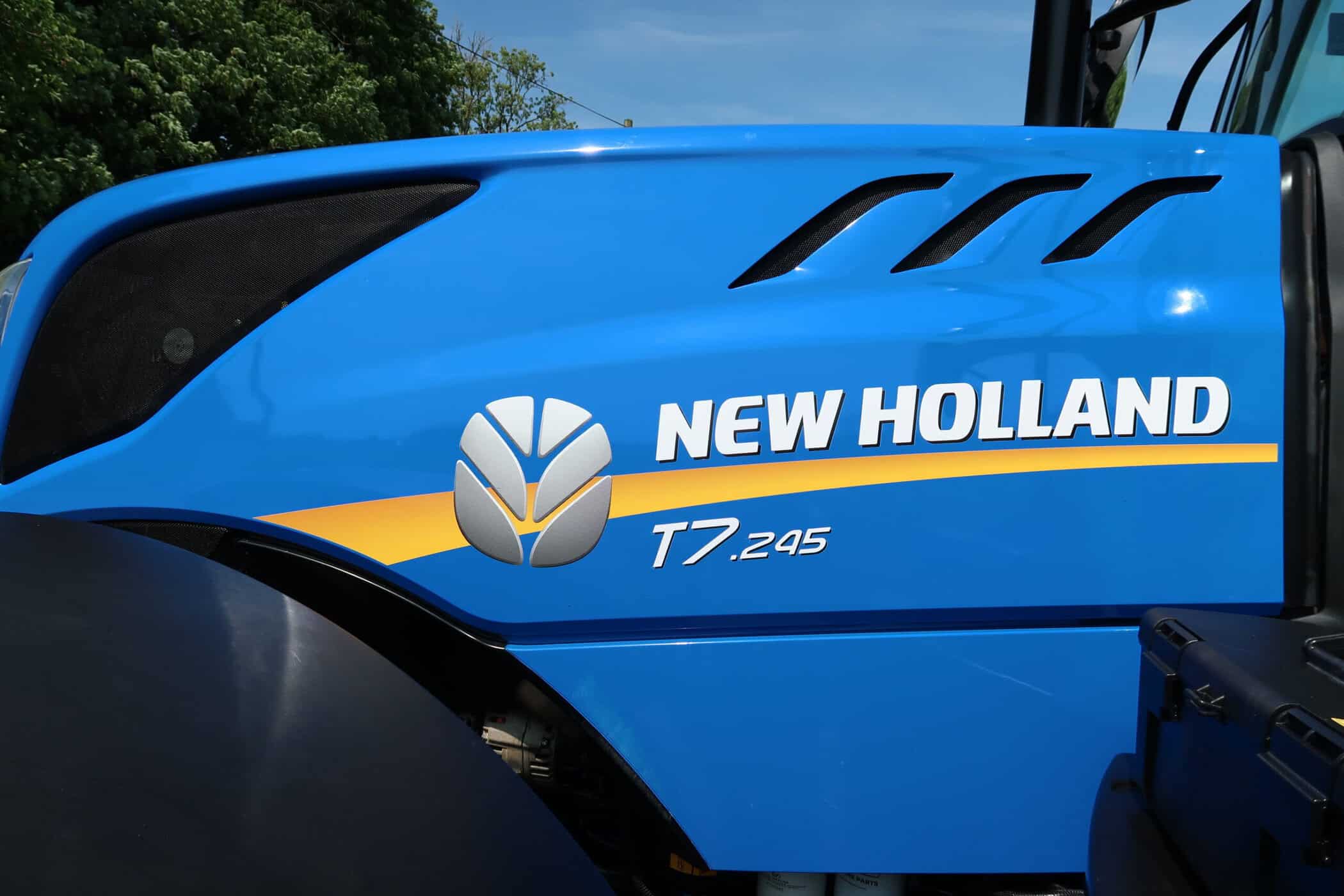 NEW HOLLAND T7.245 - Image 32
