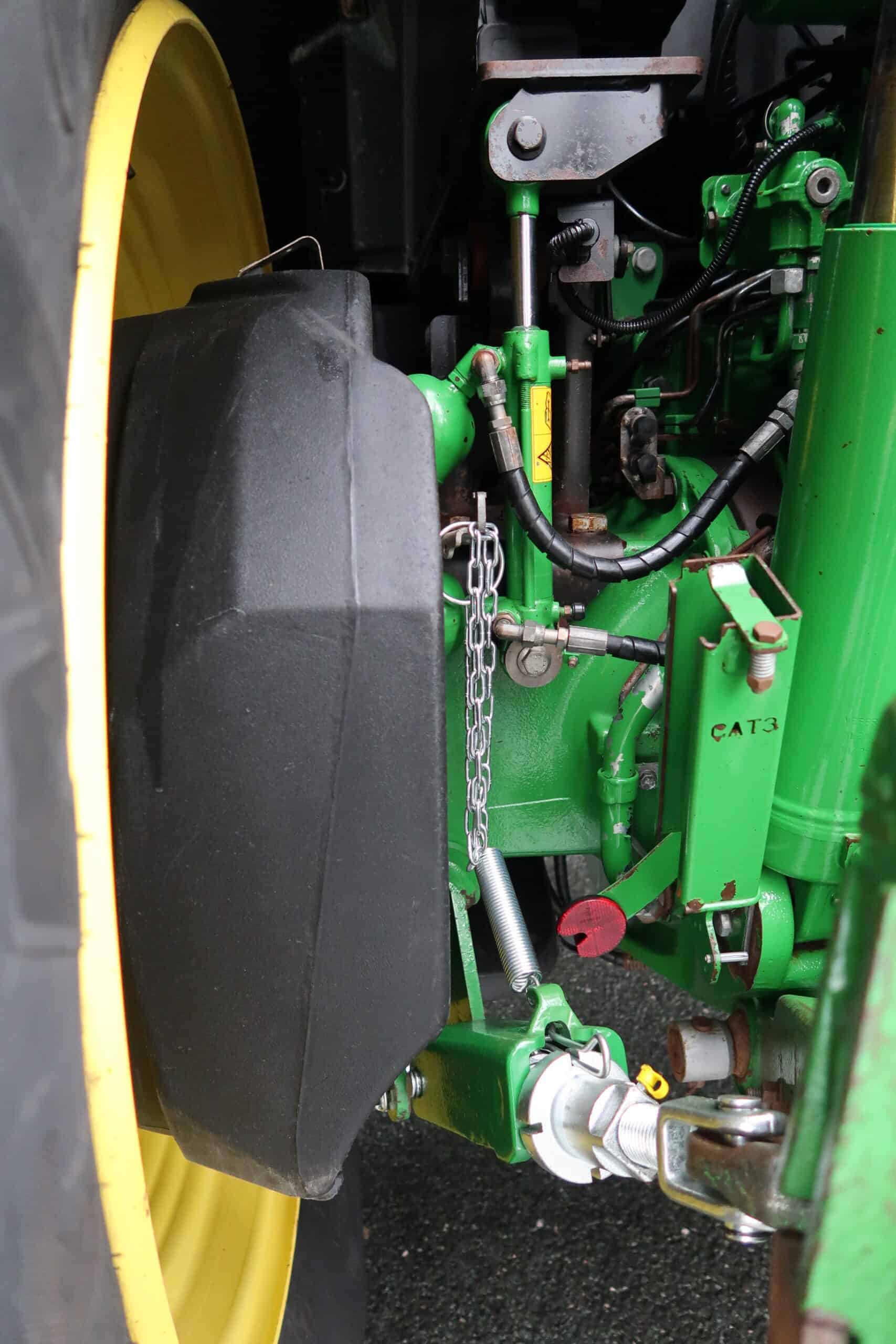 JOHN DEERE 6215R - Image 9