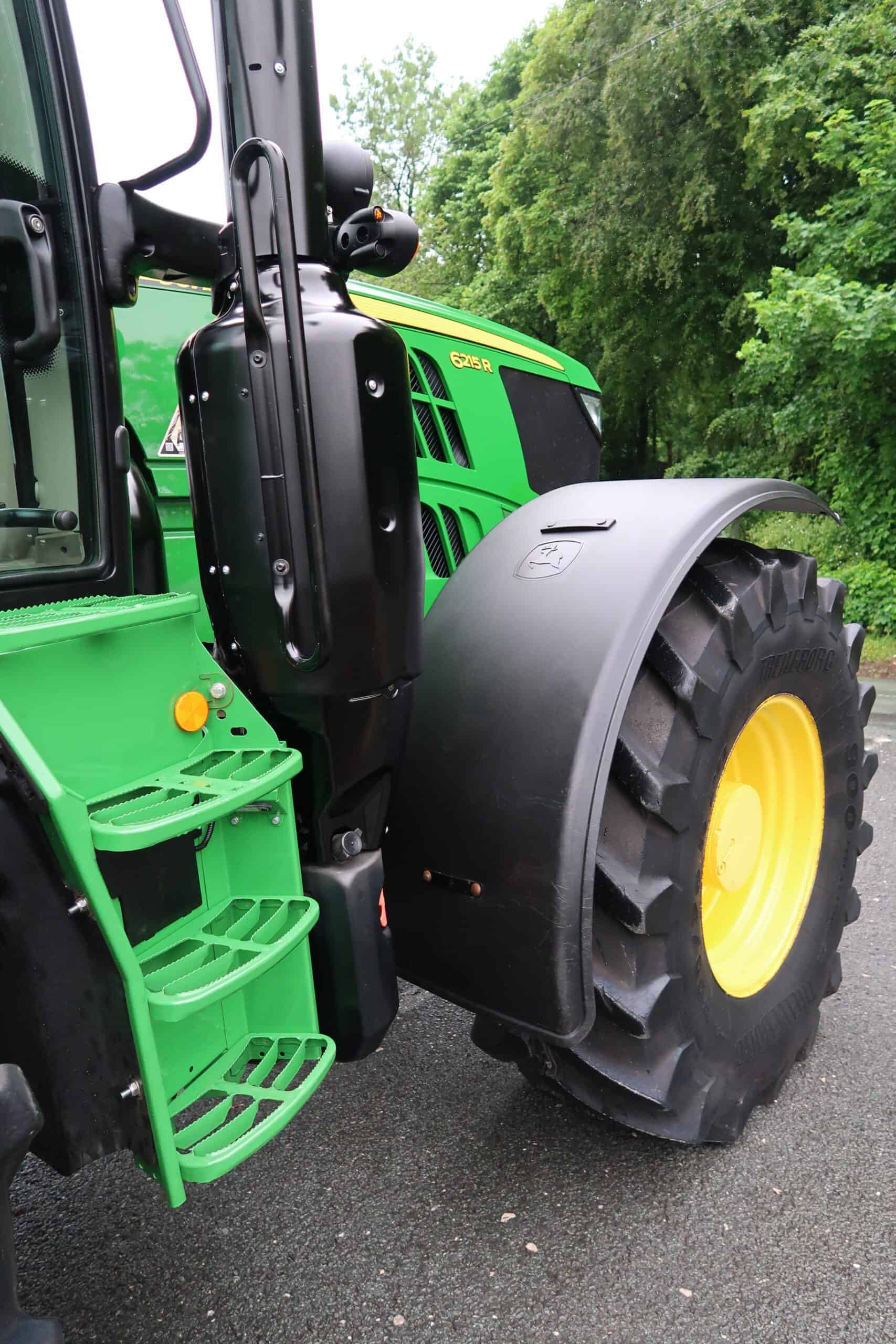 JOHN DEERE 6215R - Image 23