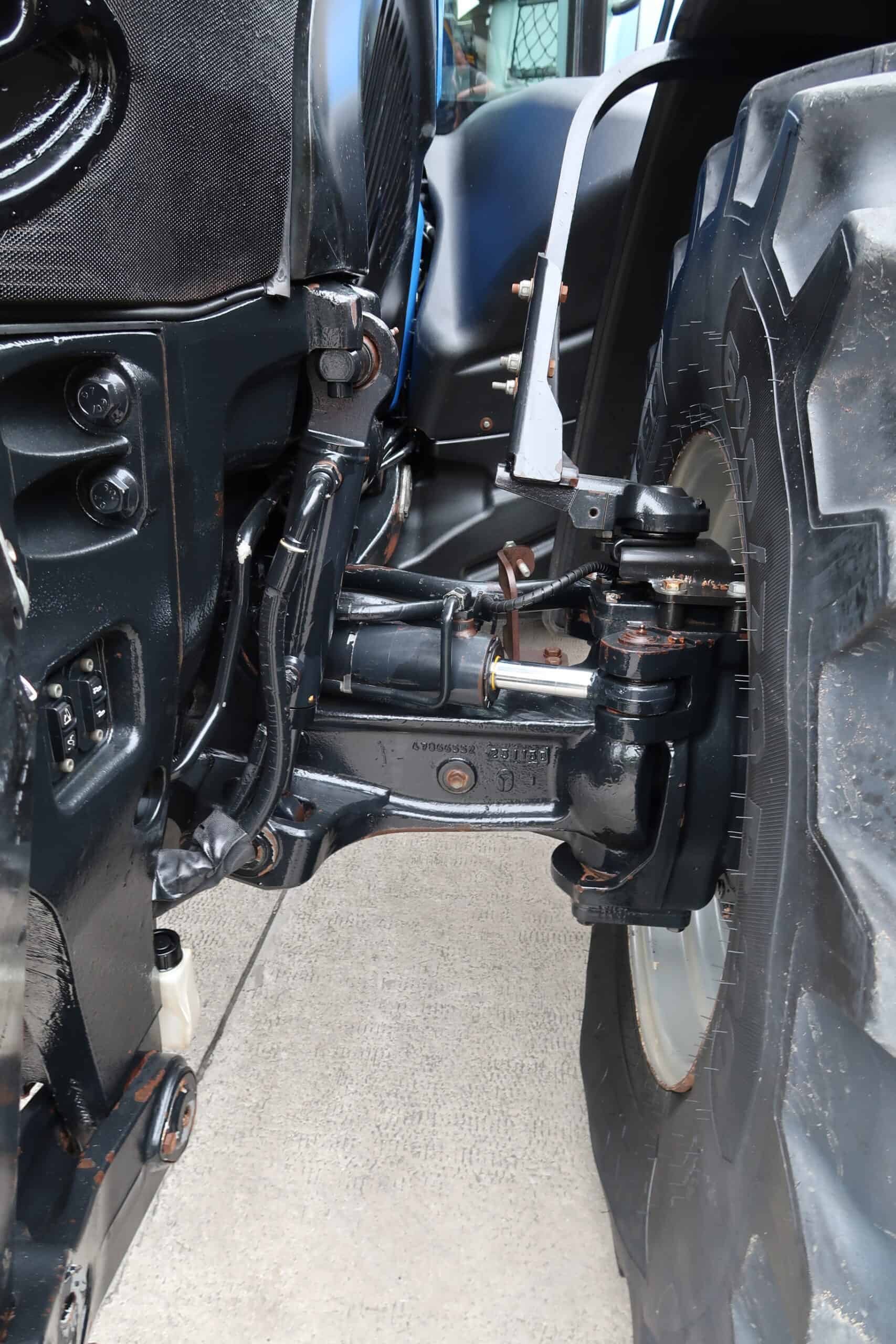 NEW HOLLAND T7.315 - Image 9