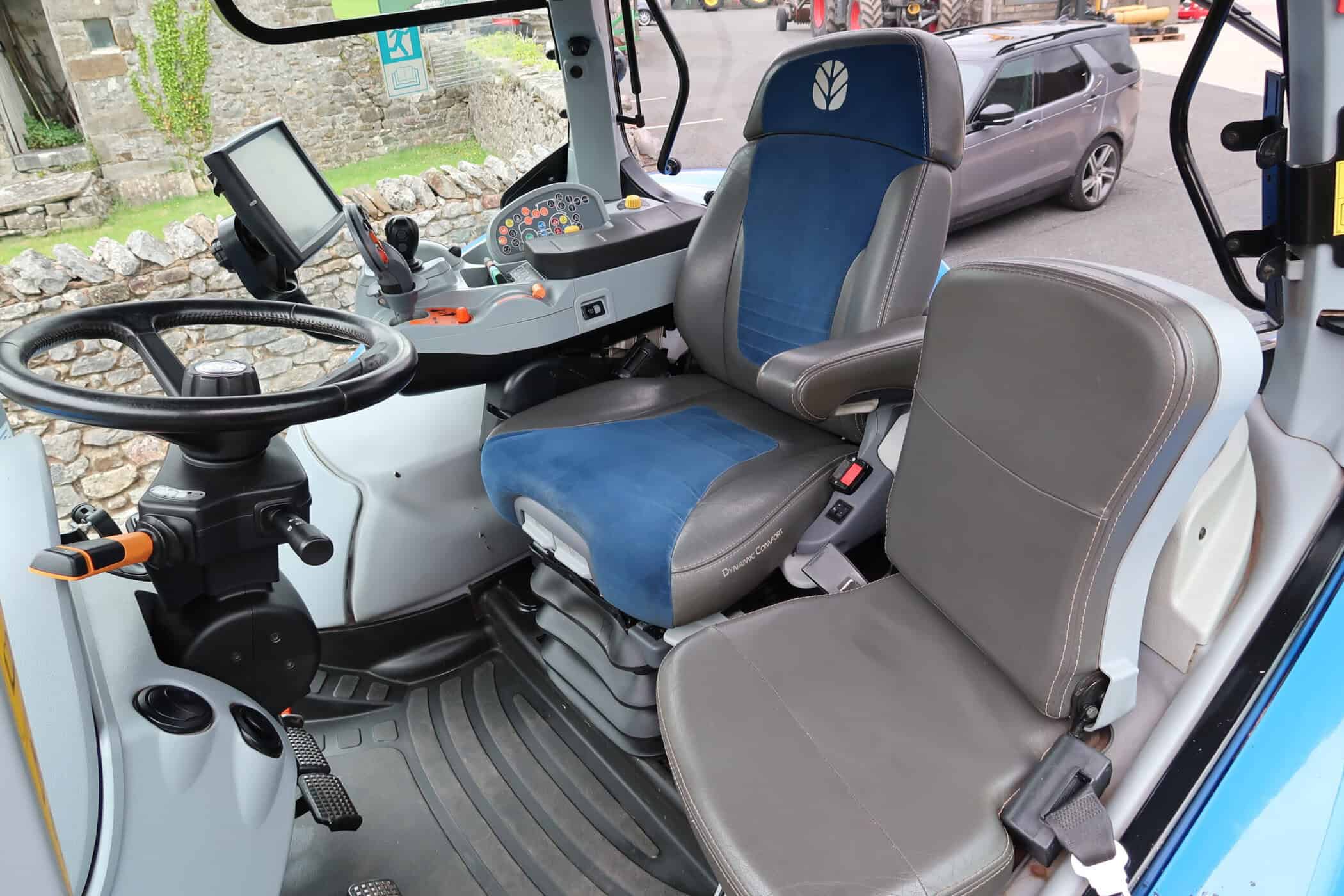 NEW HOLLAND T7.315 - Image 7