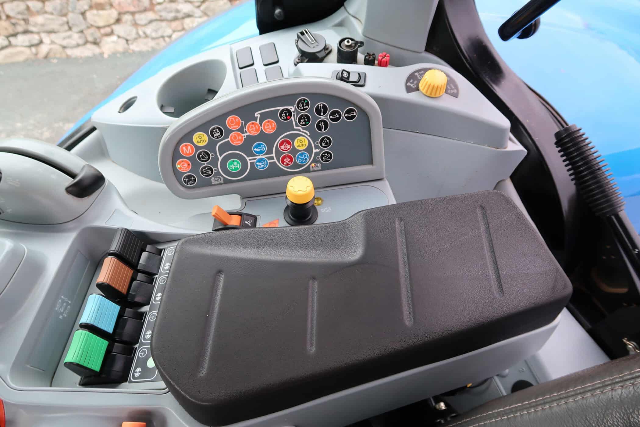 NEW HOLLAND T7.315 - Image 16
