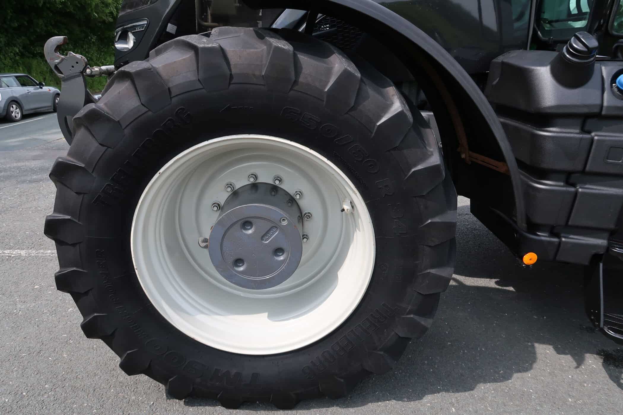 VALTRA S374 - Image 41