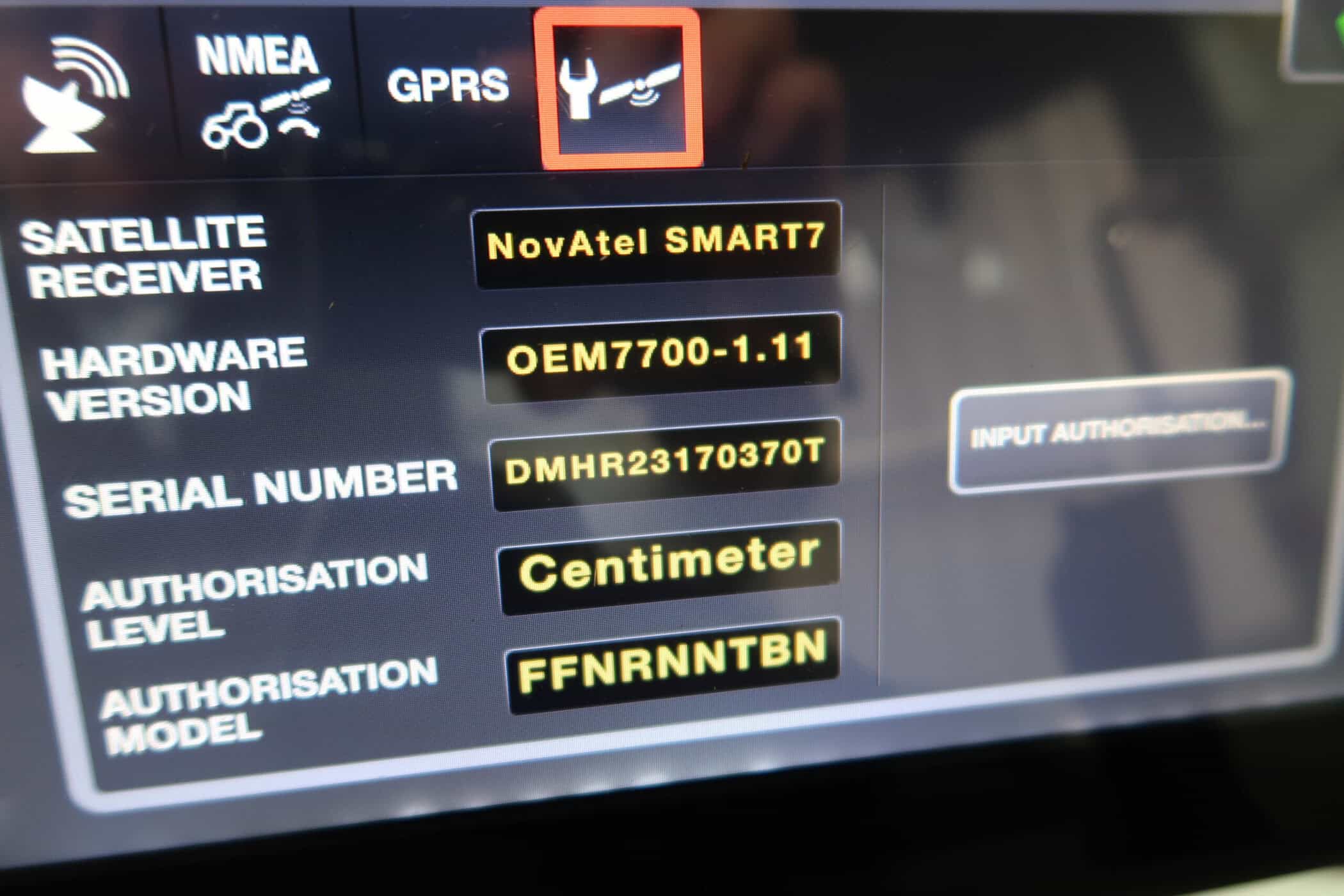 VALTRA S374 - Image 43