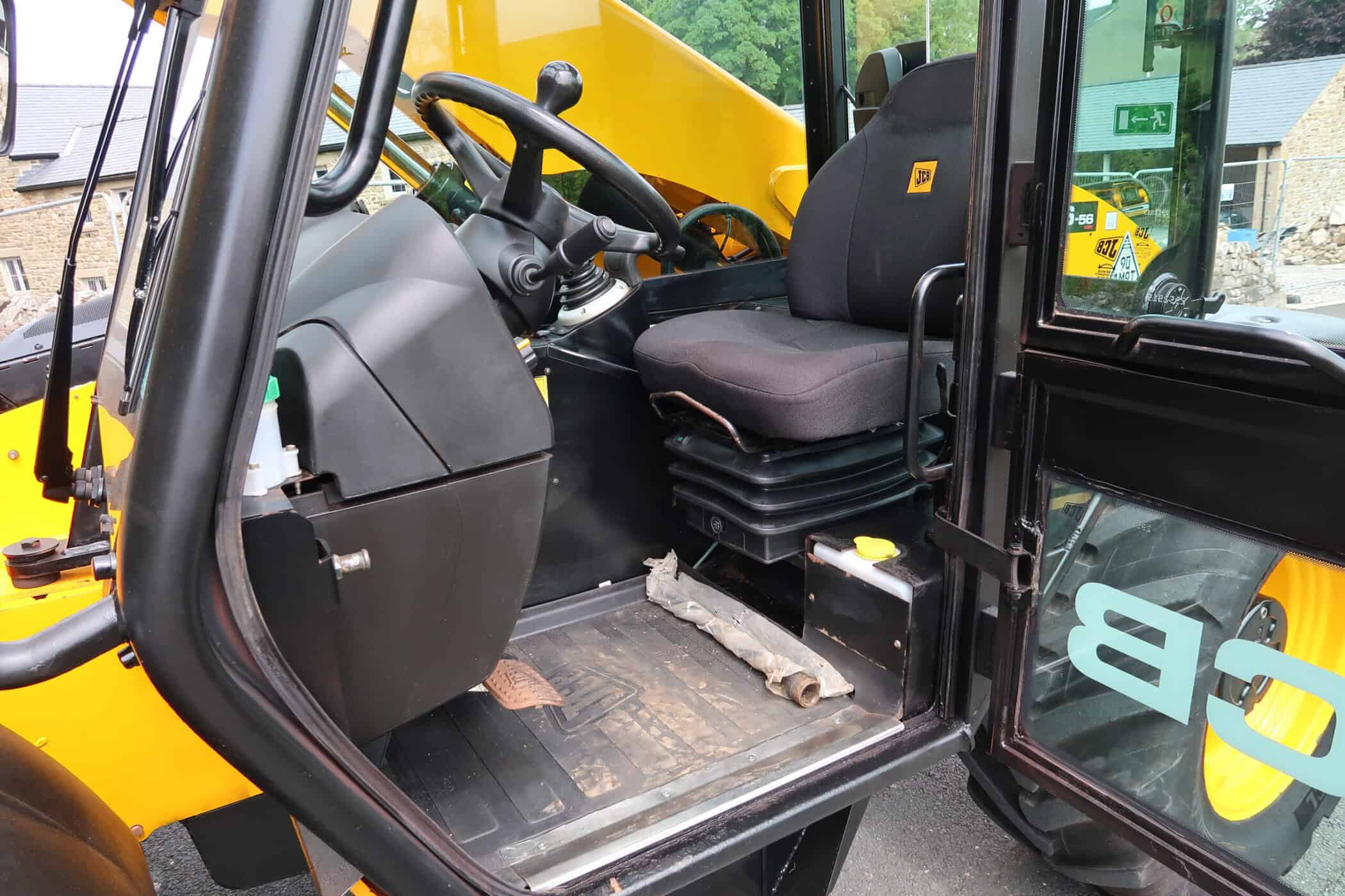 JCB 526-56 Agri - Image 6