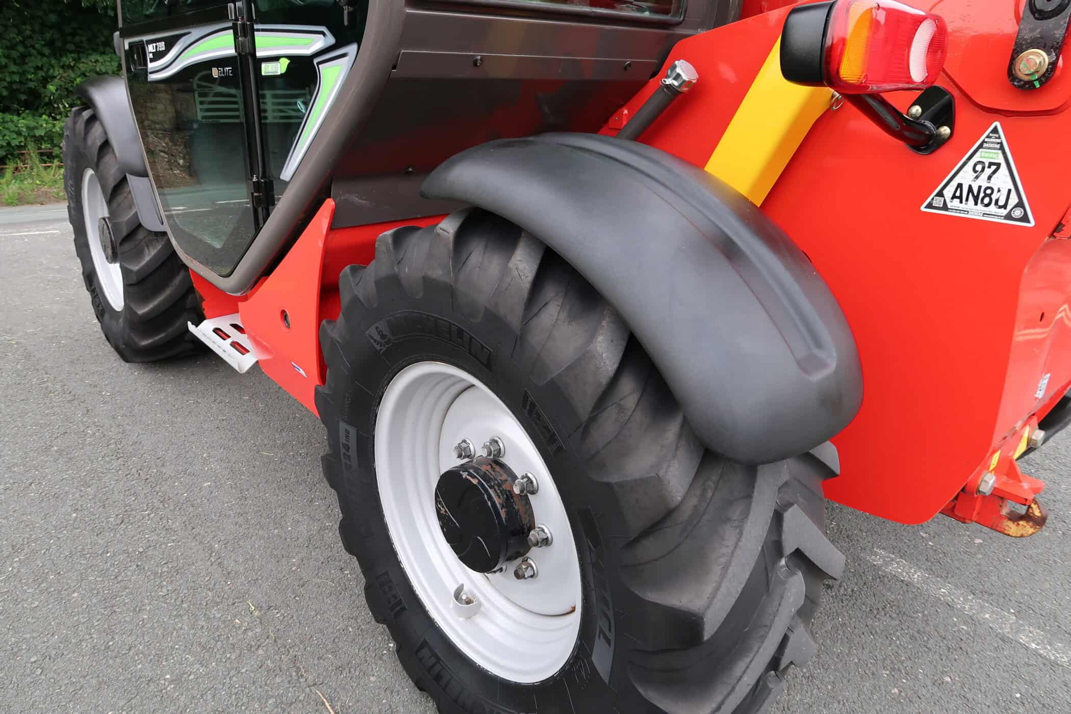 MANITOU MLT 735-120 PS+ - Image 9
