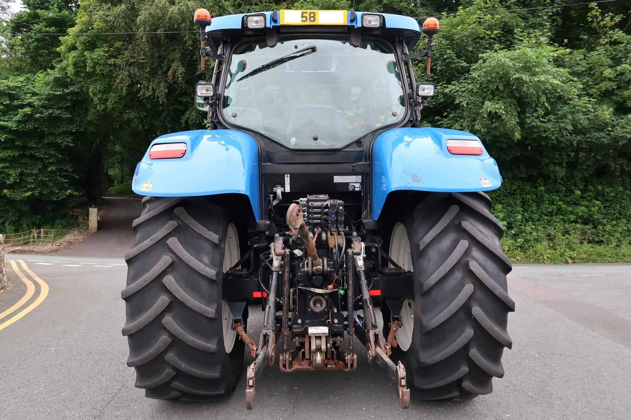 NEW HOLLAND T6050 - Image 2