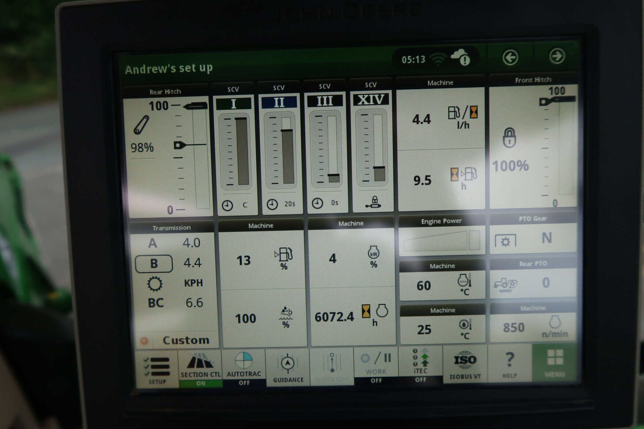 JOHN DEERE 6215R - Image 12