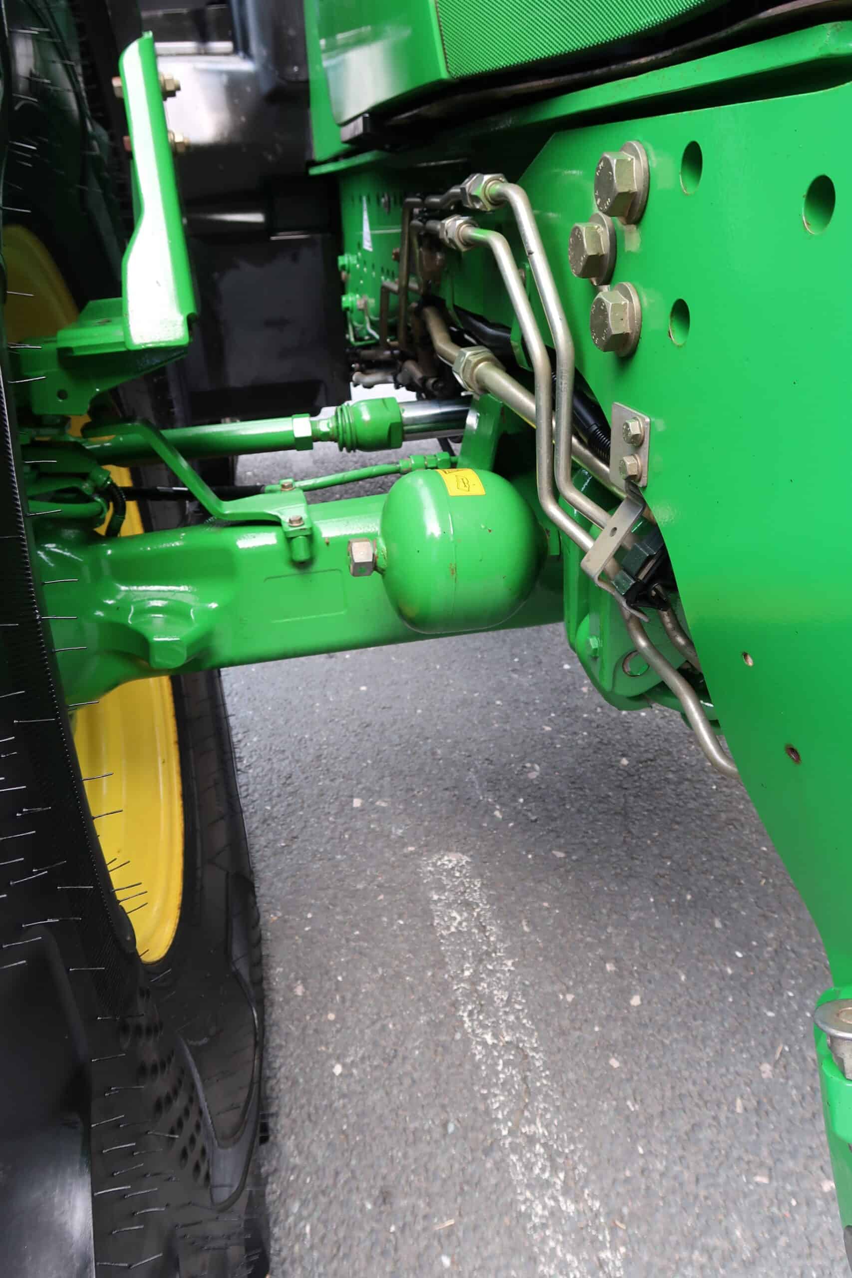 JOHN DEERE 6215R - Image 10