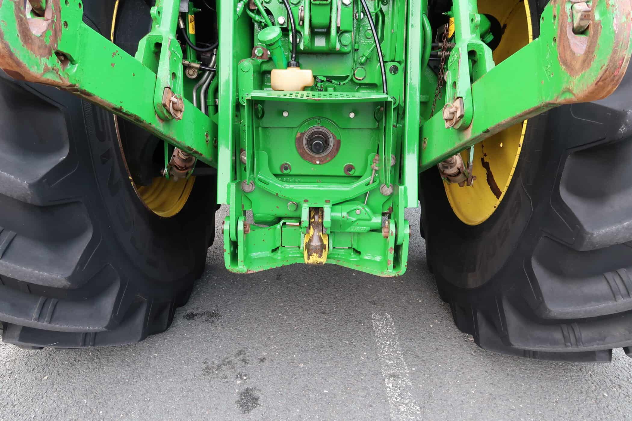 JOHN DEERE 6215R - Image 29