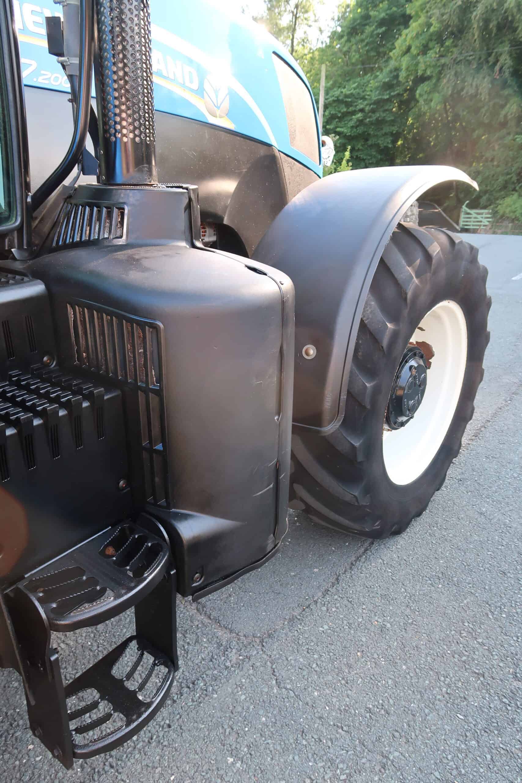 NEW HOLLAND T7.200 - Image 10