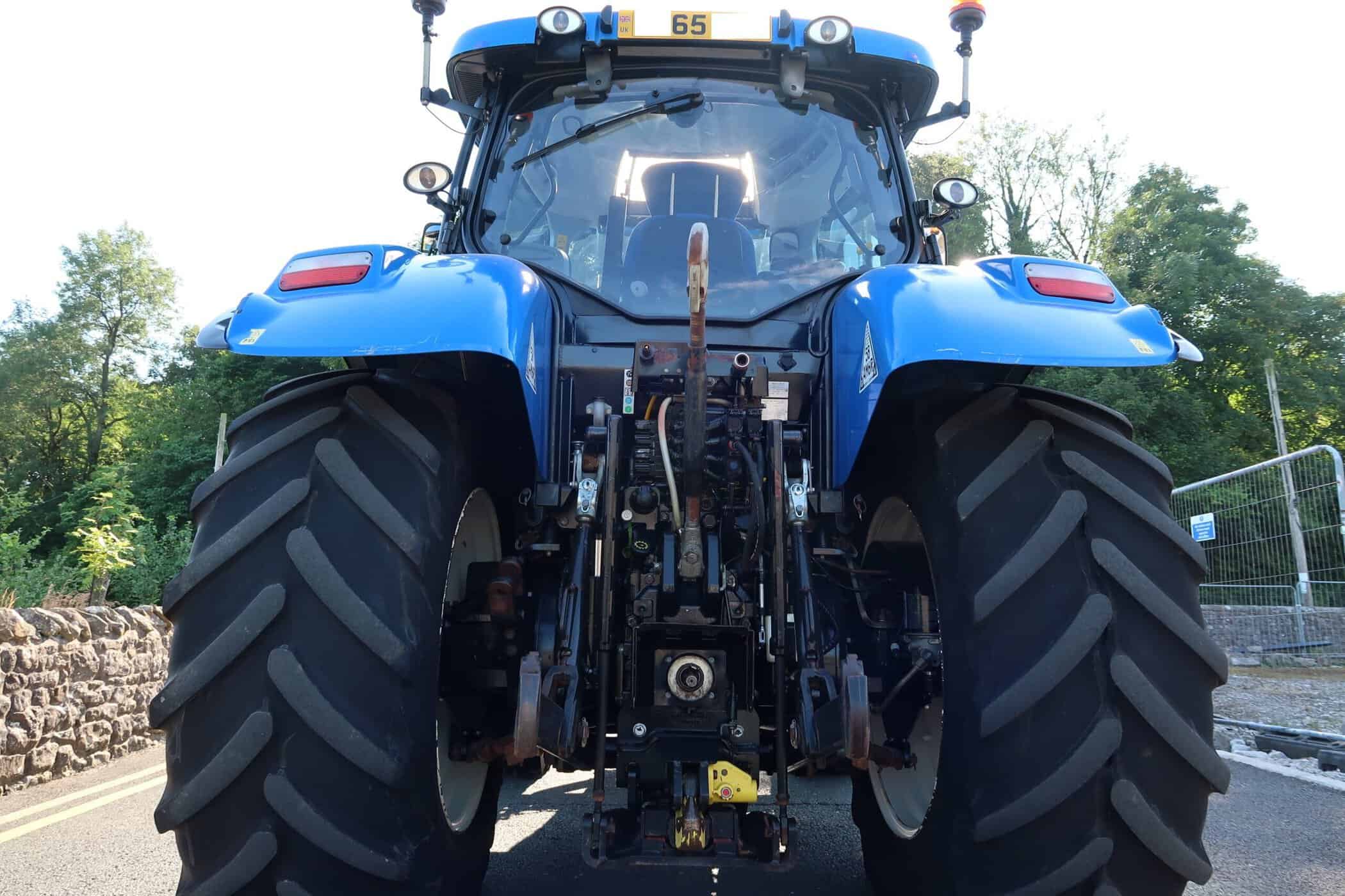 NEW HOLLAND T7.200 - Image 4