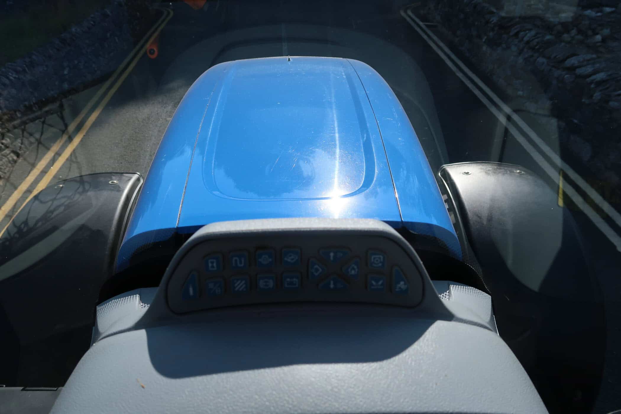 NEW HOLLAND T7.200 - Image 20