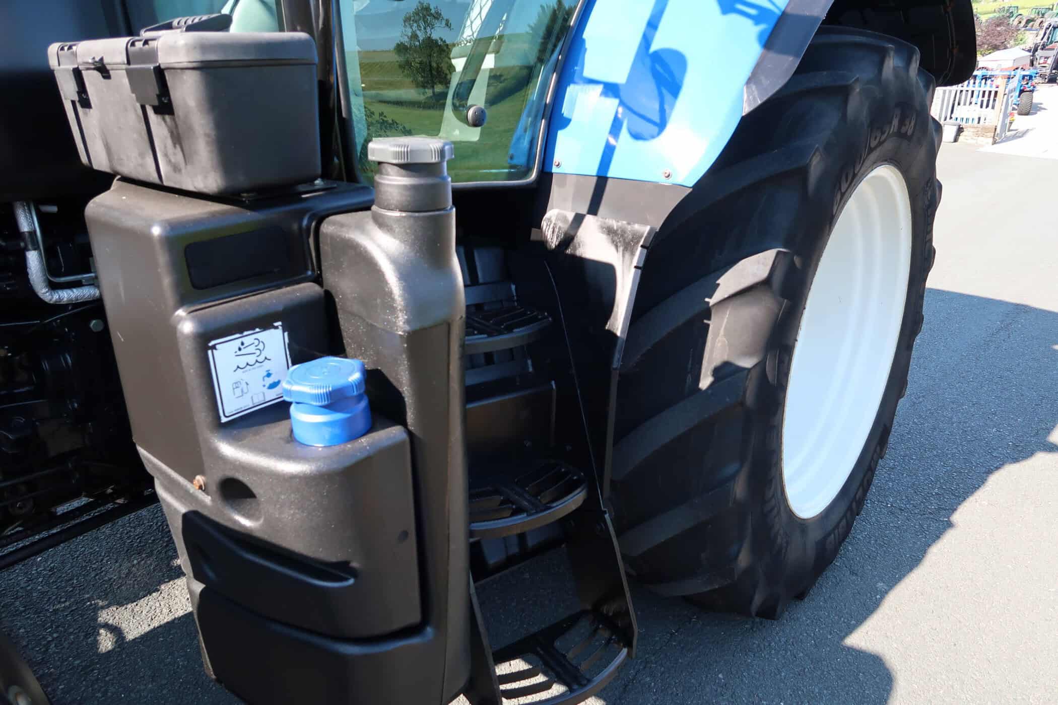 NEW HOLLAND T7.200 - Image 25
